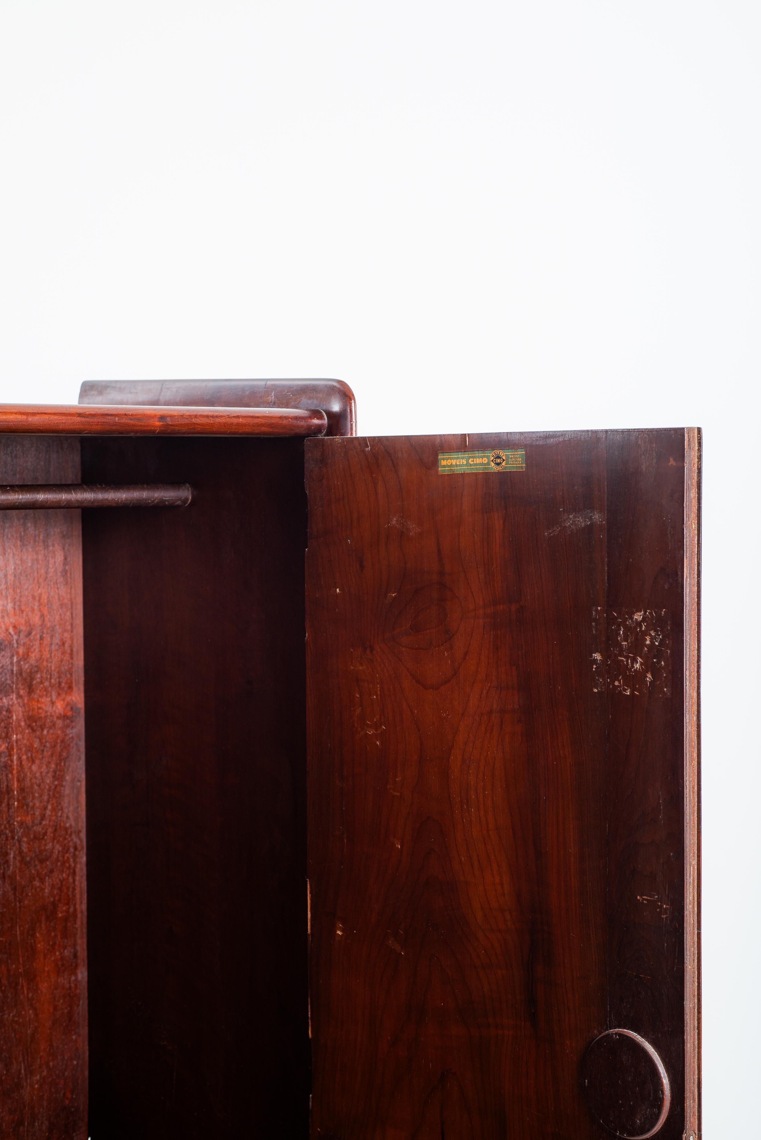 Armadio moderno di metà secolo di CIMO Studio, Brasile, anni '50 in vendita 2