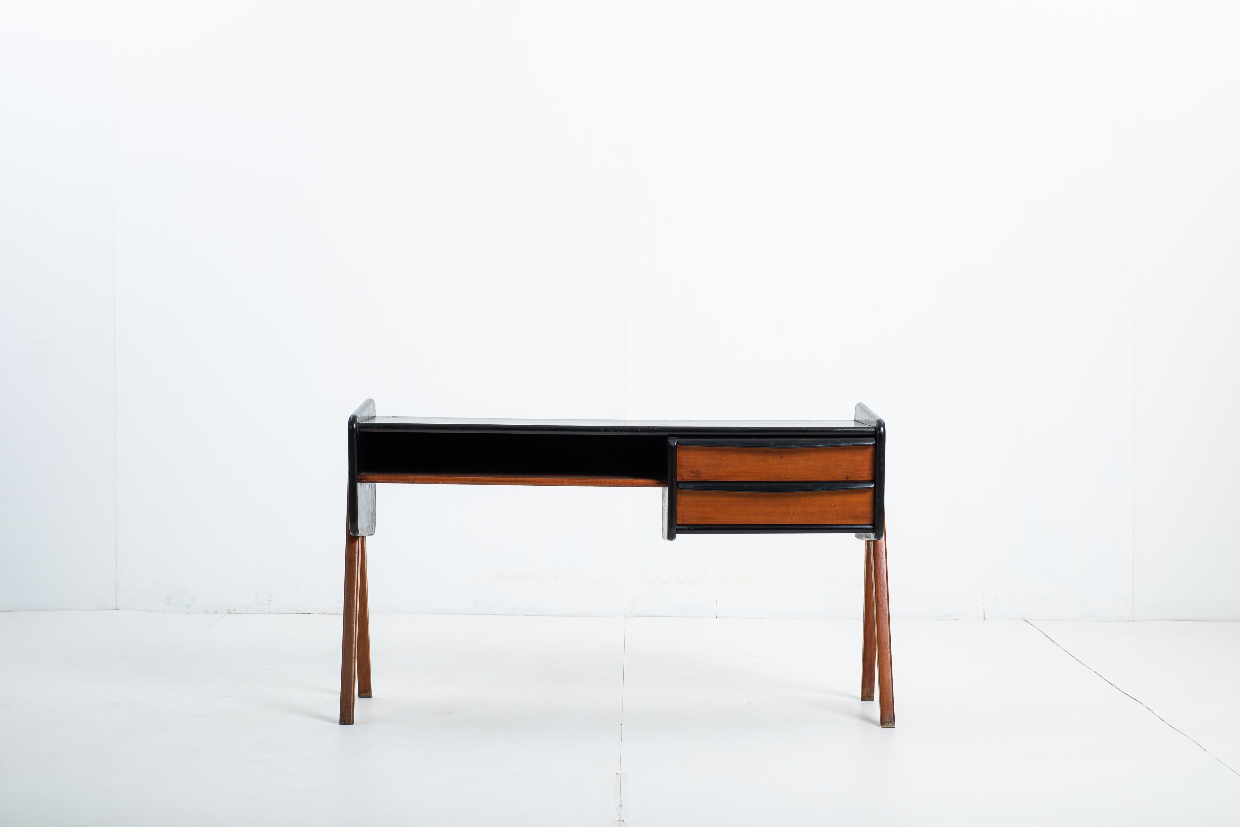 Metà XX secolo Credenza moderna di metà secolo di CIMO Studio, Brasile, anni '50 in vendita