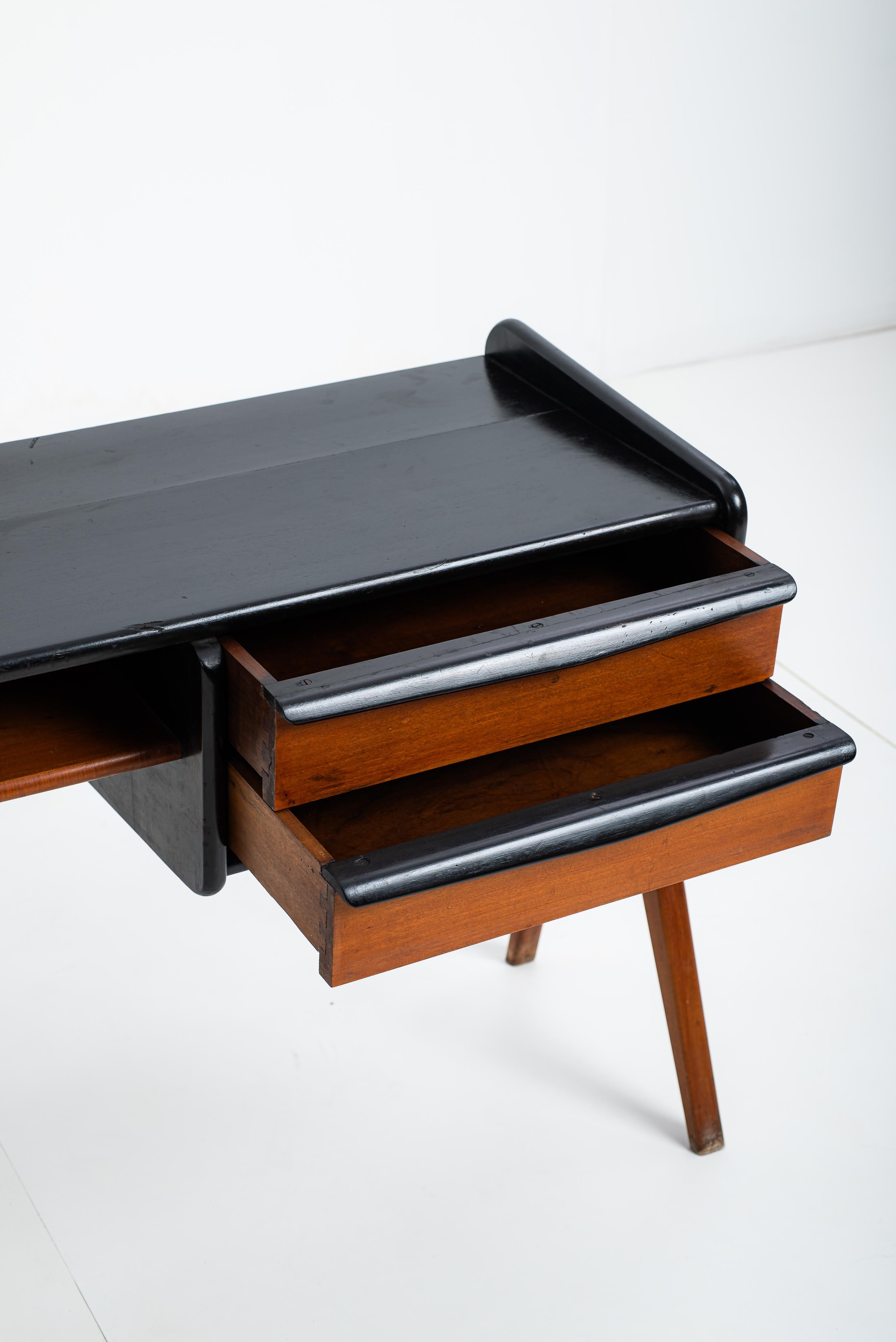 Mid-Century moderno Credenza moderna di metà secolo di CIMO Studio, Brasile, anni '50 in vendita