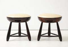 Pareja de taburetes "Mocho" de Sergio Rodrigues, Brasil, años 60