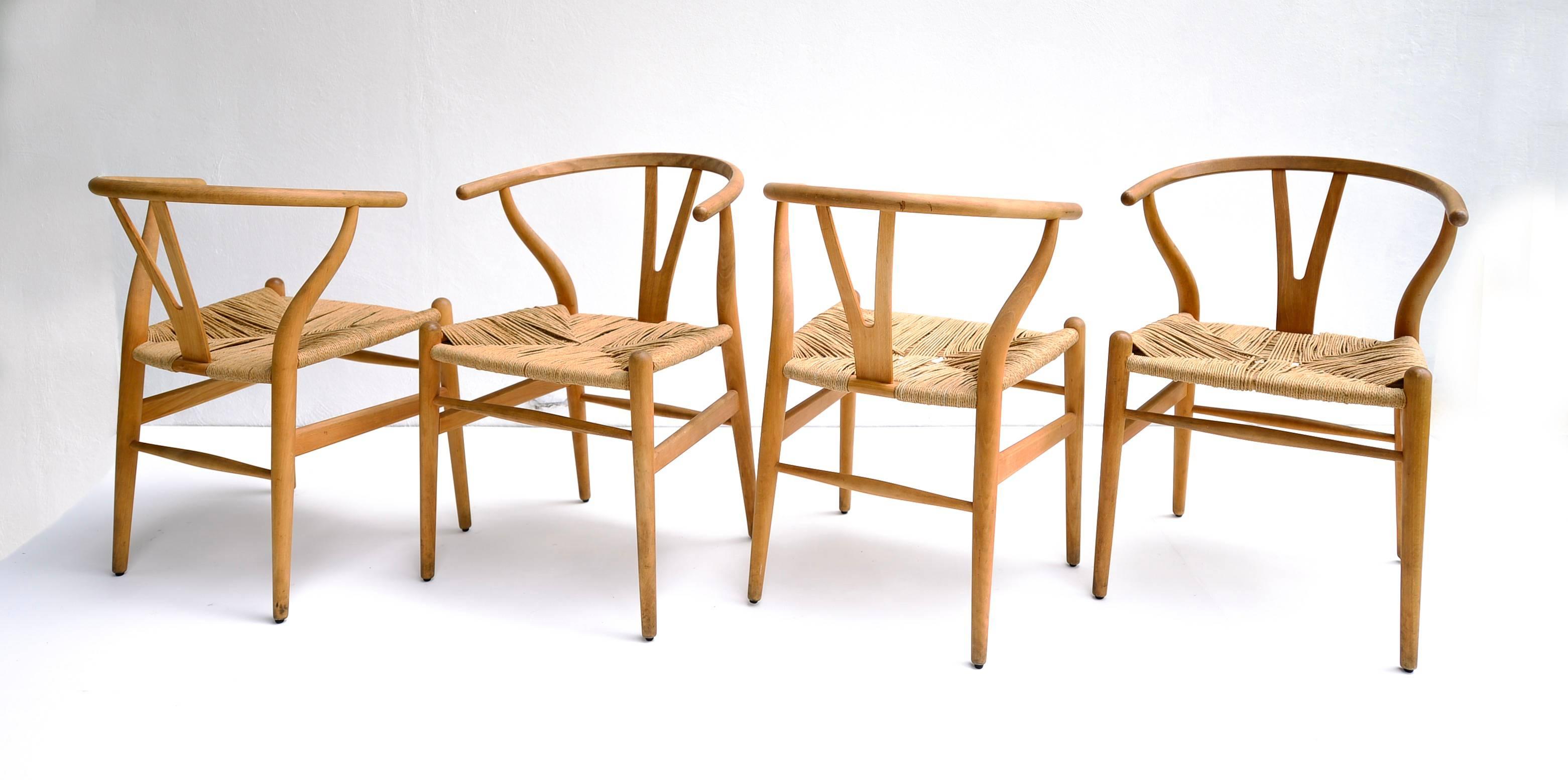 Mid-Century Modern Hans Wegner Four Wishbone Chairs In Original Condition For Sale