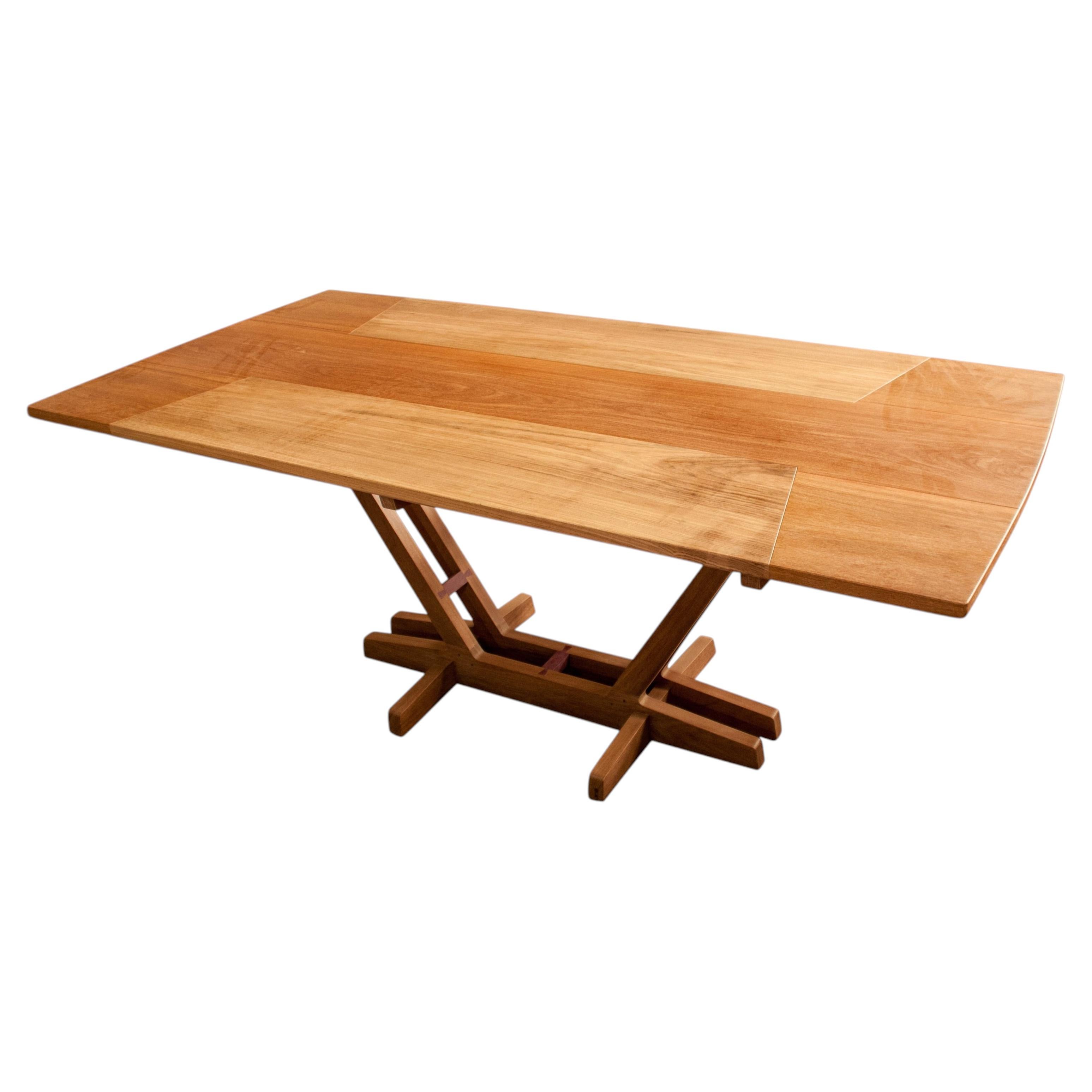 Dining Table in Brazilian Hardwood by Ricardo Graham Ferreira