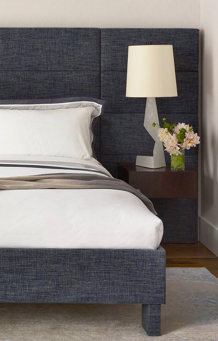 Linear Platform Bed with Floating Side Tables, Full For Sale at 1stDibs