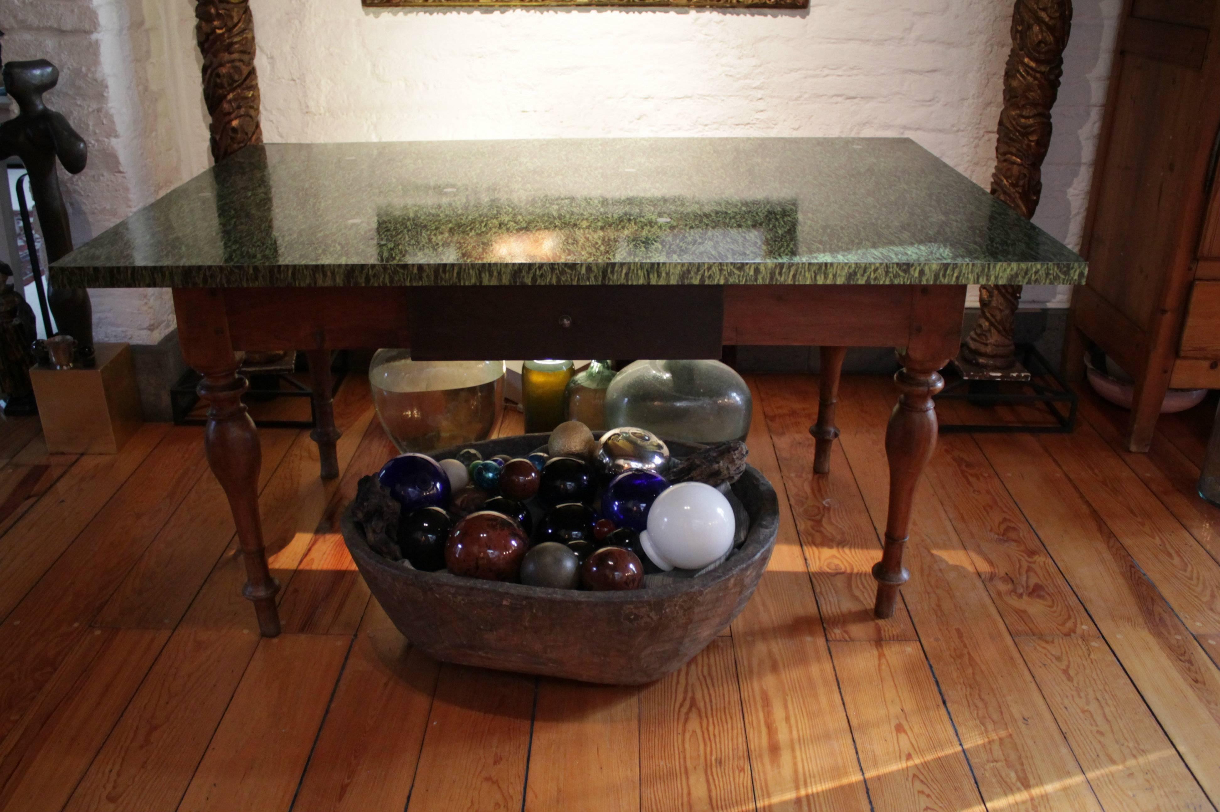 19th Century Red Cedar Wood Table, with Printed Grass and Silver Handle For Sale 1