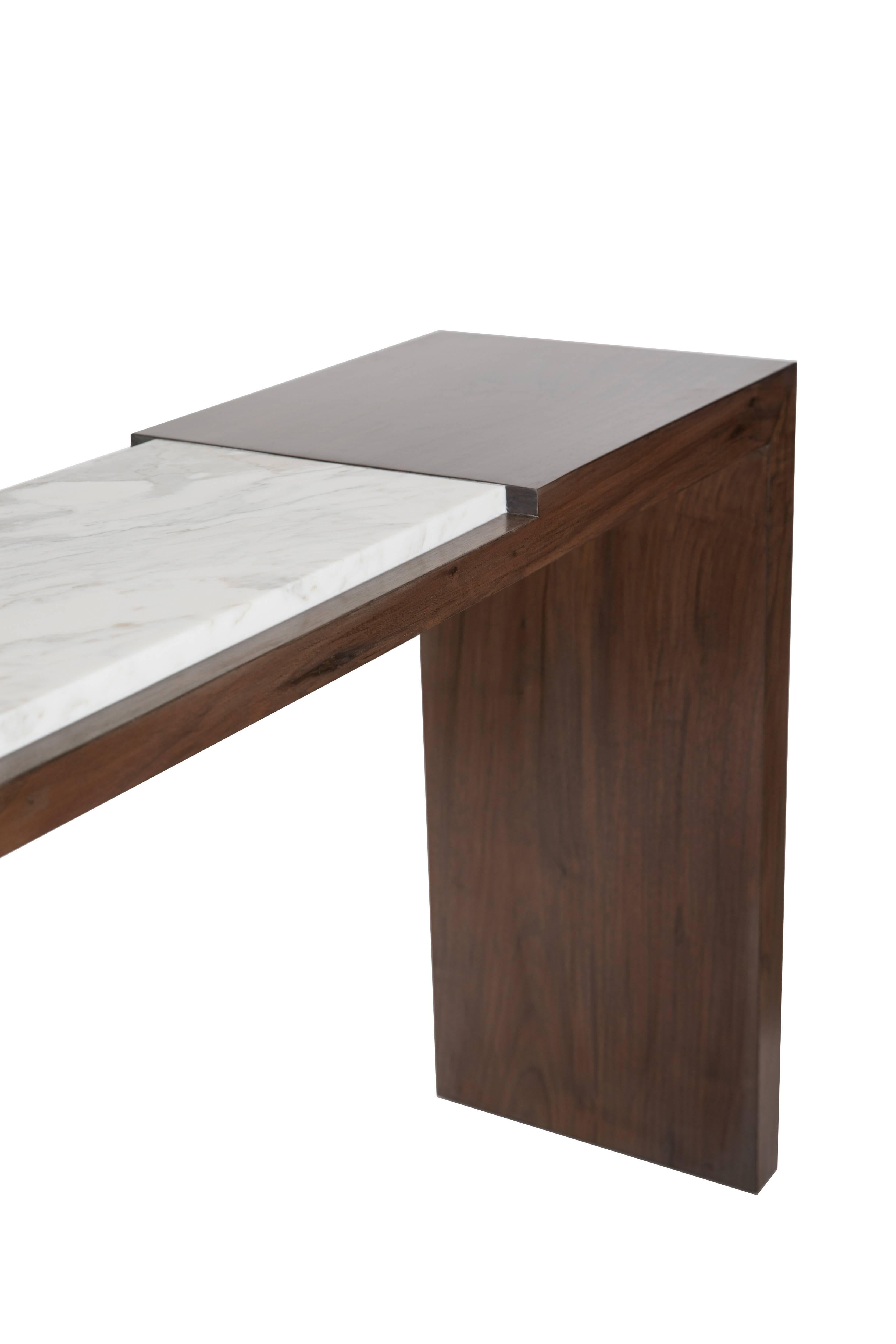 American Calista Console with White Marble and Solid Walnut For Sale