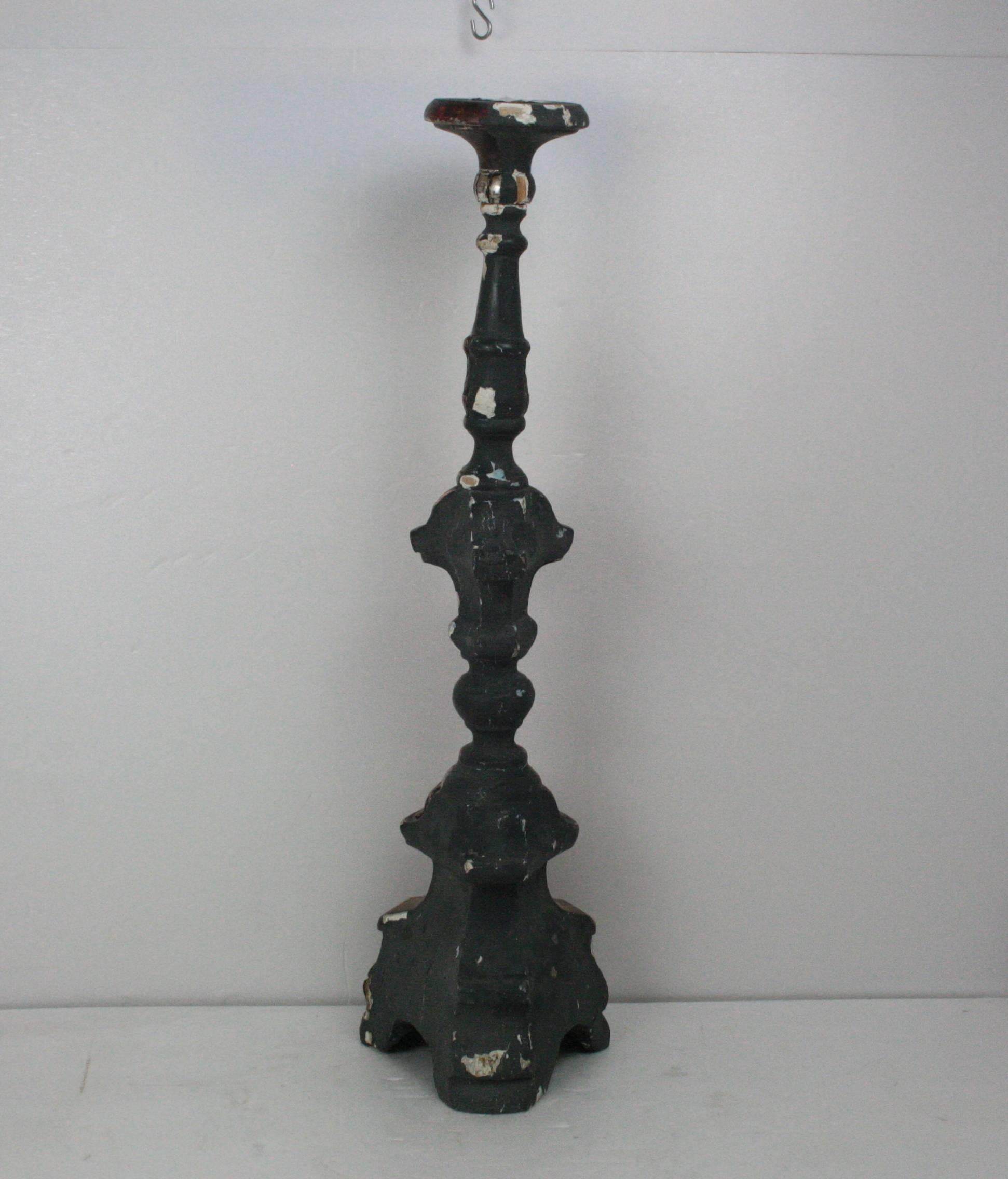 Late 18th Century 18th Century Silver Leaf Italian Wood Neoclassical Candlestick For Sale