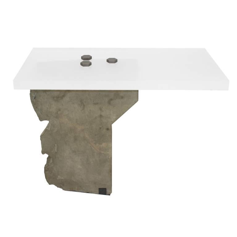 Contemporary Side Table in Stone by Gustavo Neves, Brazilian Design For Sale