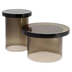 Ensemble Pulpo composé de deux tables Alwa à trois côtés et d'une table basse, conçu par Sebastian Herkner, EN STOCK