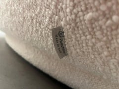 Set di due divani Tacchini Julep in bouclé bianco, disegnati da Jonas Wagell, DISPONIBILI