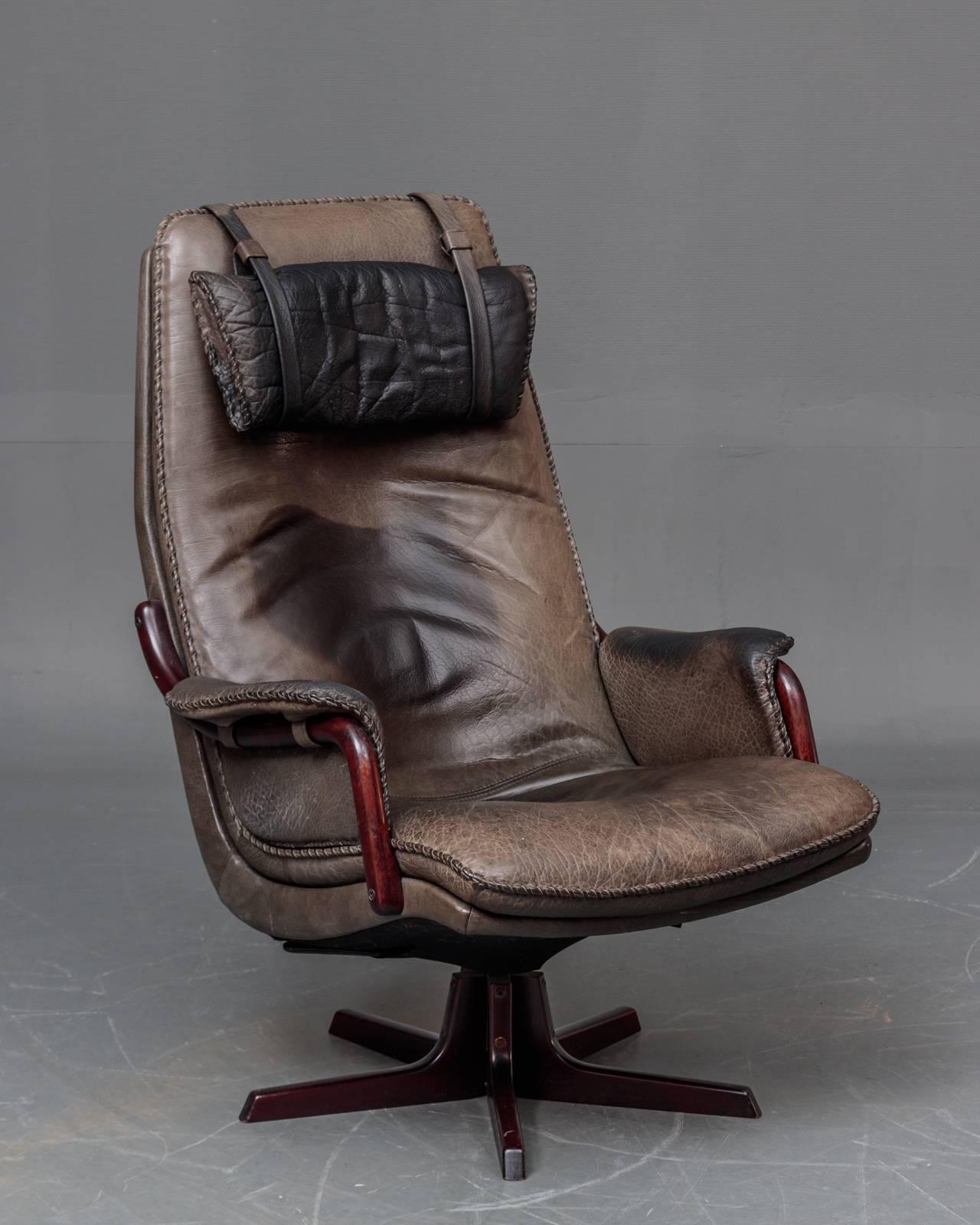 recliner ottoman leather