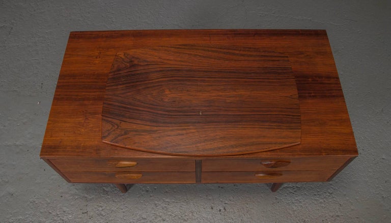 20th Century Danish Modern Rosewood Chest with a Spinning TV Stand by Kai Kristiansen For Sale