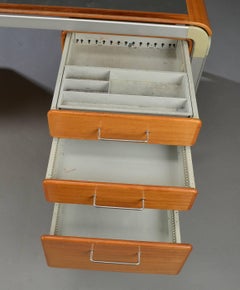 Bureau personnalisé d'Arne Jacobsen pour Fritz Hansen pour la Banque nationale danoise