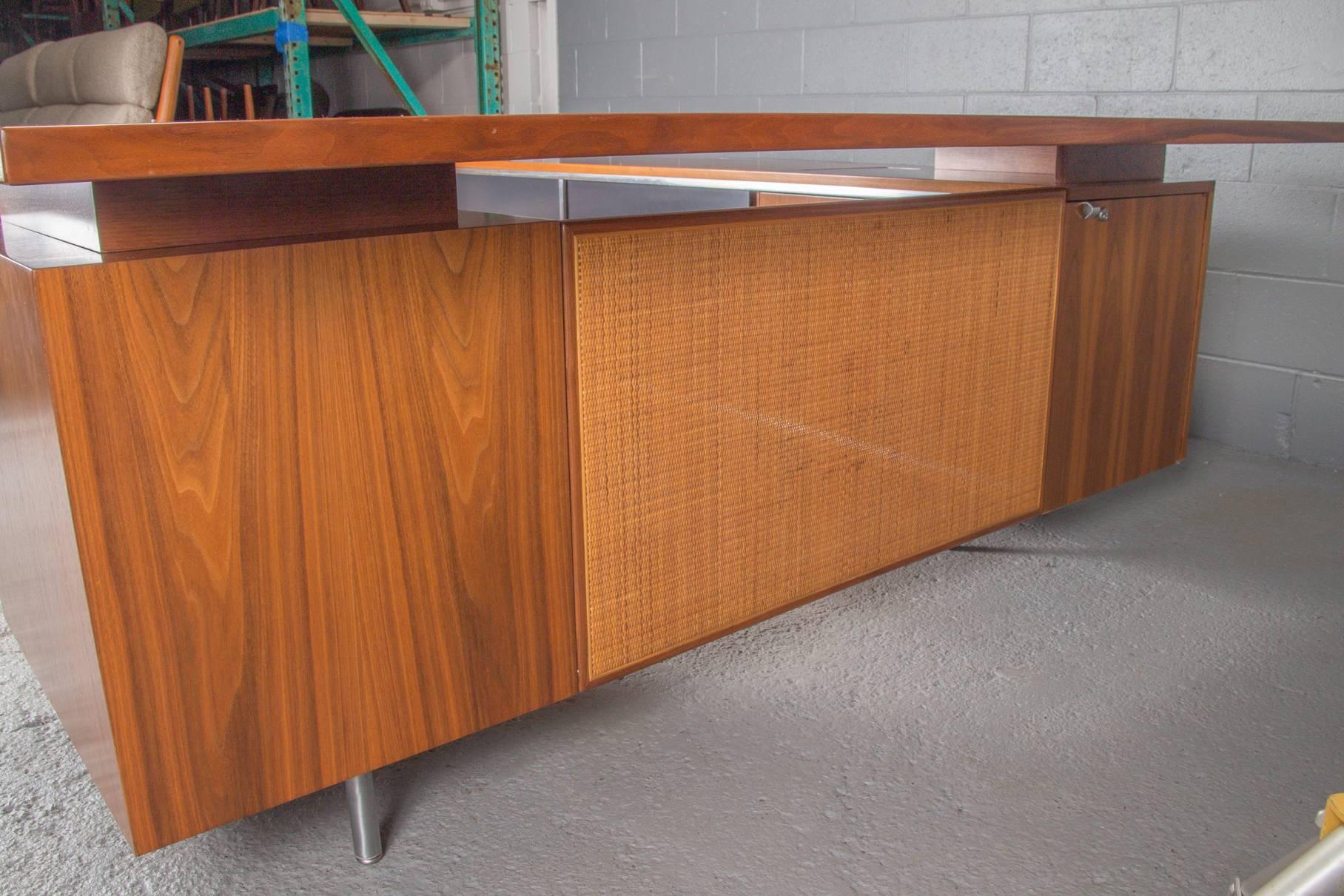 Executive L-Shaped Desk Unit by George Nelson for Herman Miller 1