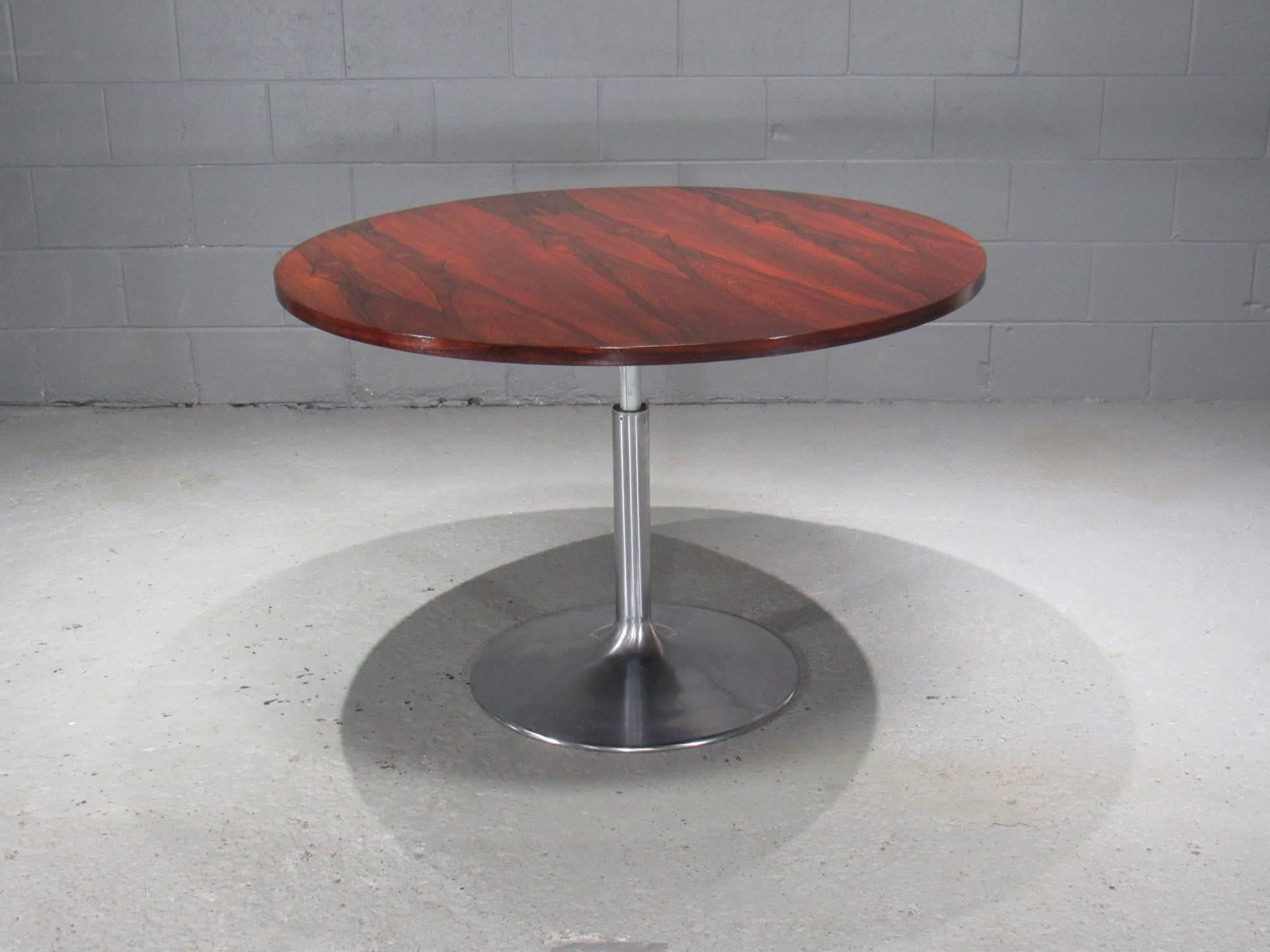 Danish Height-Adjustable Round Rosewood Pedestal Table