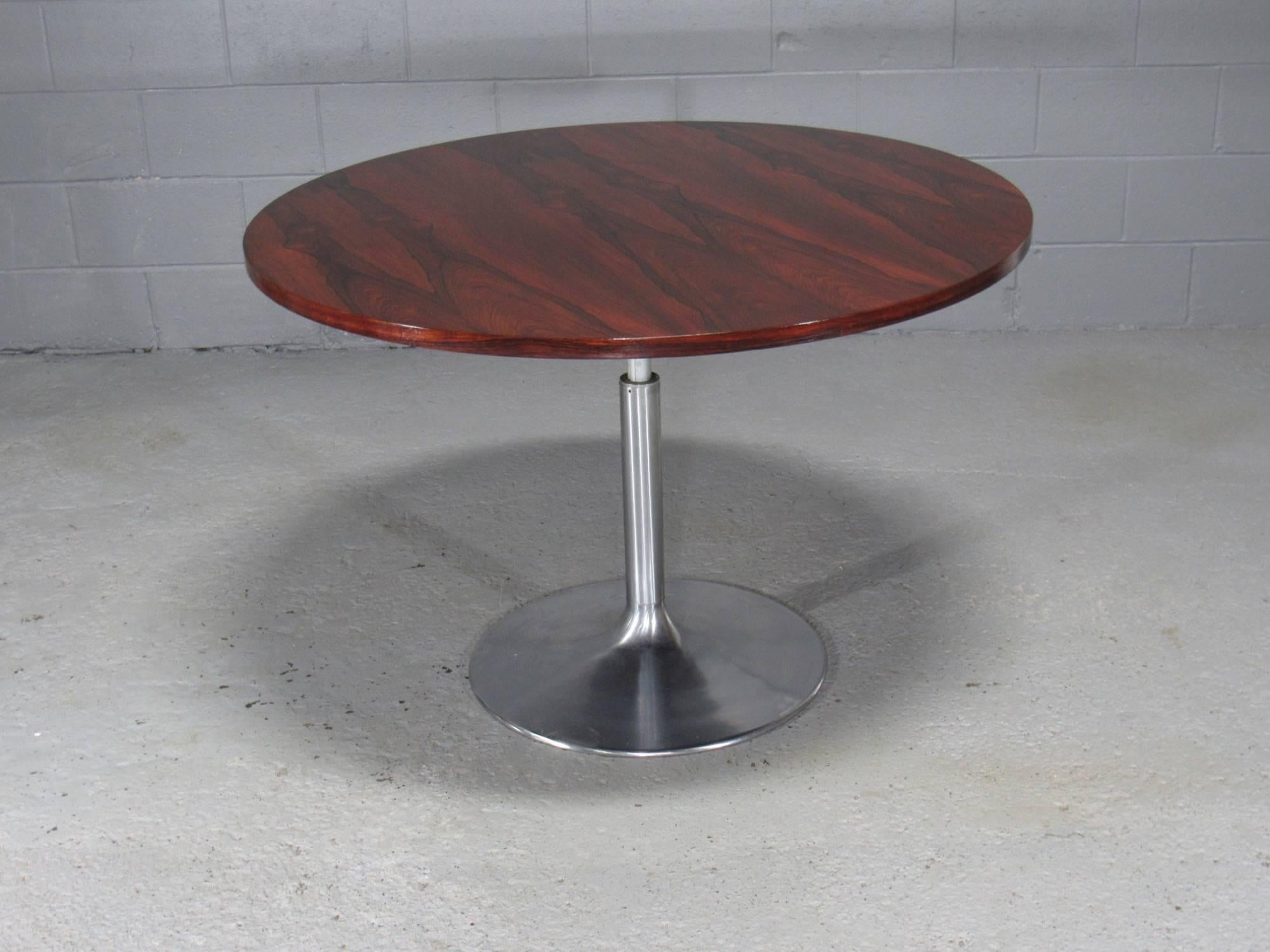 adjustable pedestal table