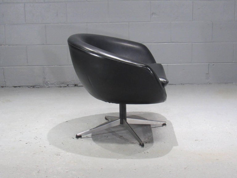 Black Swivel Pod Chair by Overman For Sale at 1stDibs overman pod