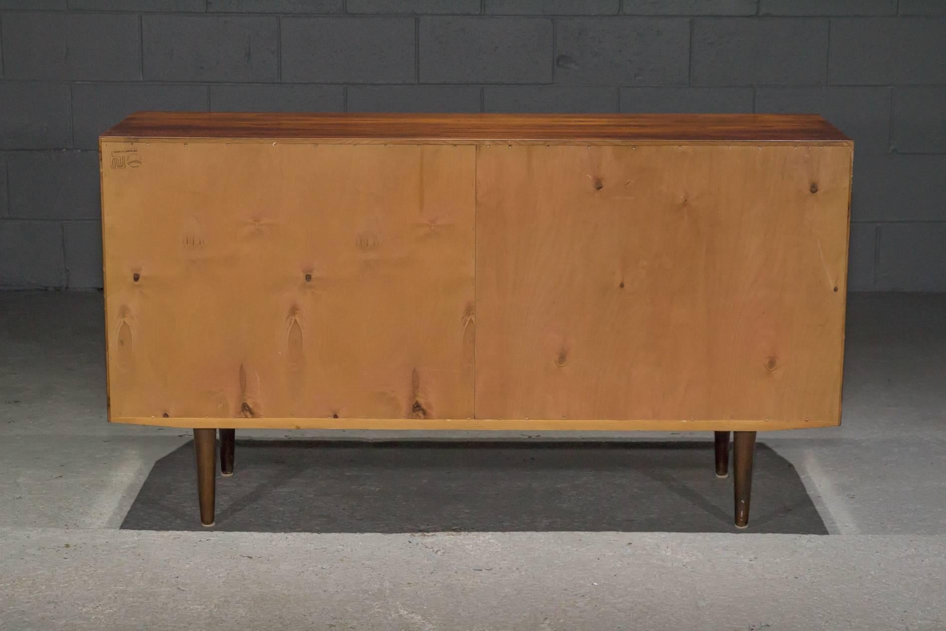 Two-Door Danish Modern Rosewood Sideboard For Sale 1