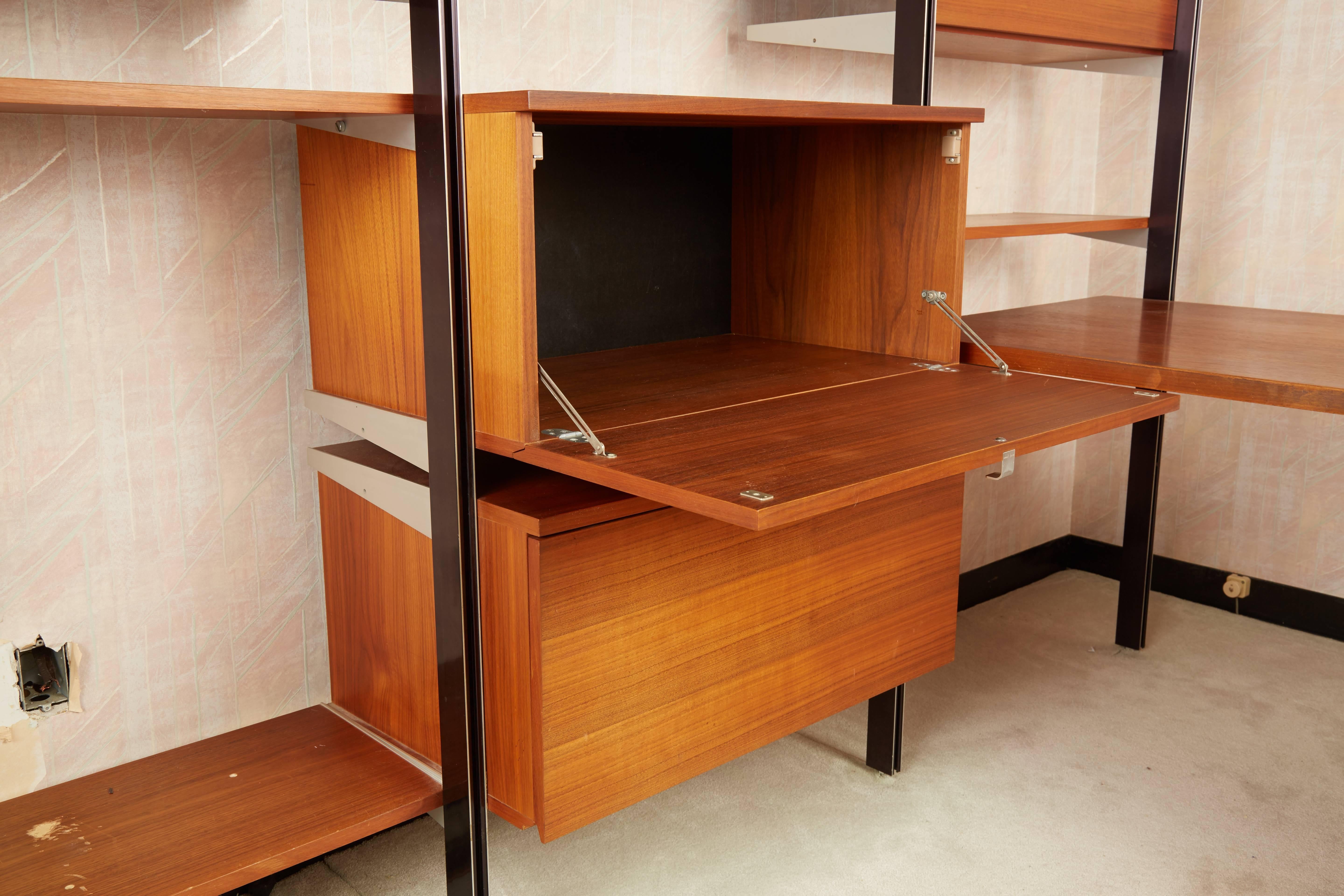 CSS Wall Unit with Desk by George Nelson for Herman Miller In Excellent Condition In Belmont, MA