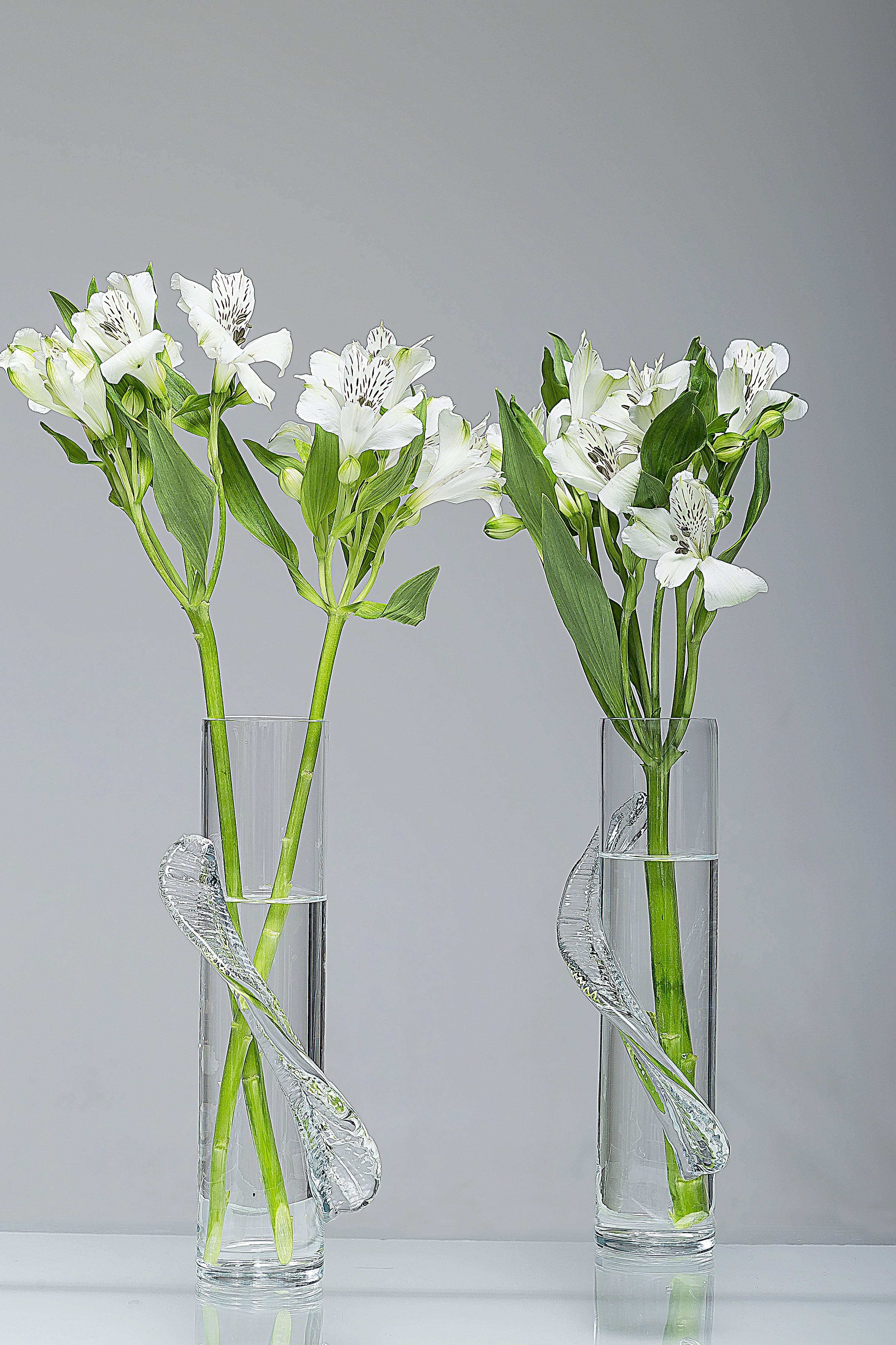Named the 'B.xo' this flower vase was inspired in the 