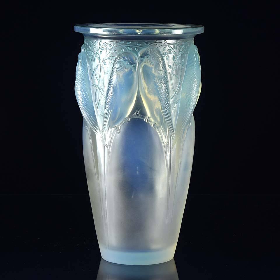 Molded Ceylan Vase by René Lalique