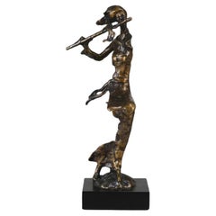Sculpture en bronze du milieu du XXe siècle intitulée "Flûtiste" par Bernard Kim