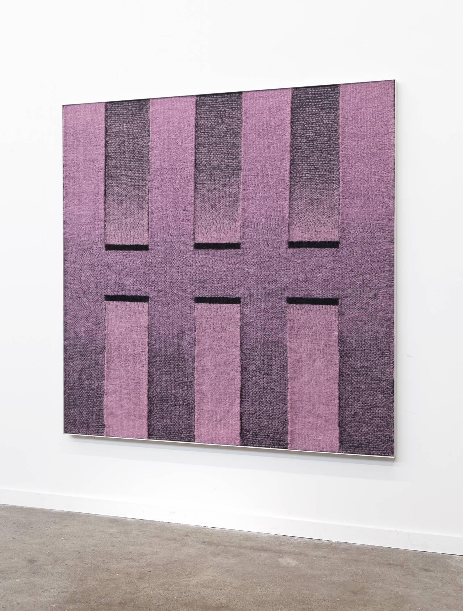 Pink to black rectangles
Measures: 68.5 ” x 68.5” x 2