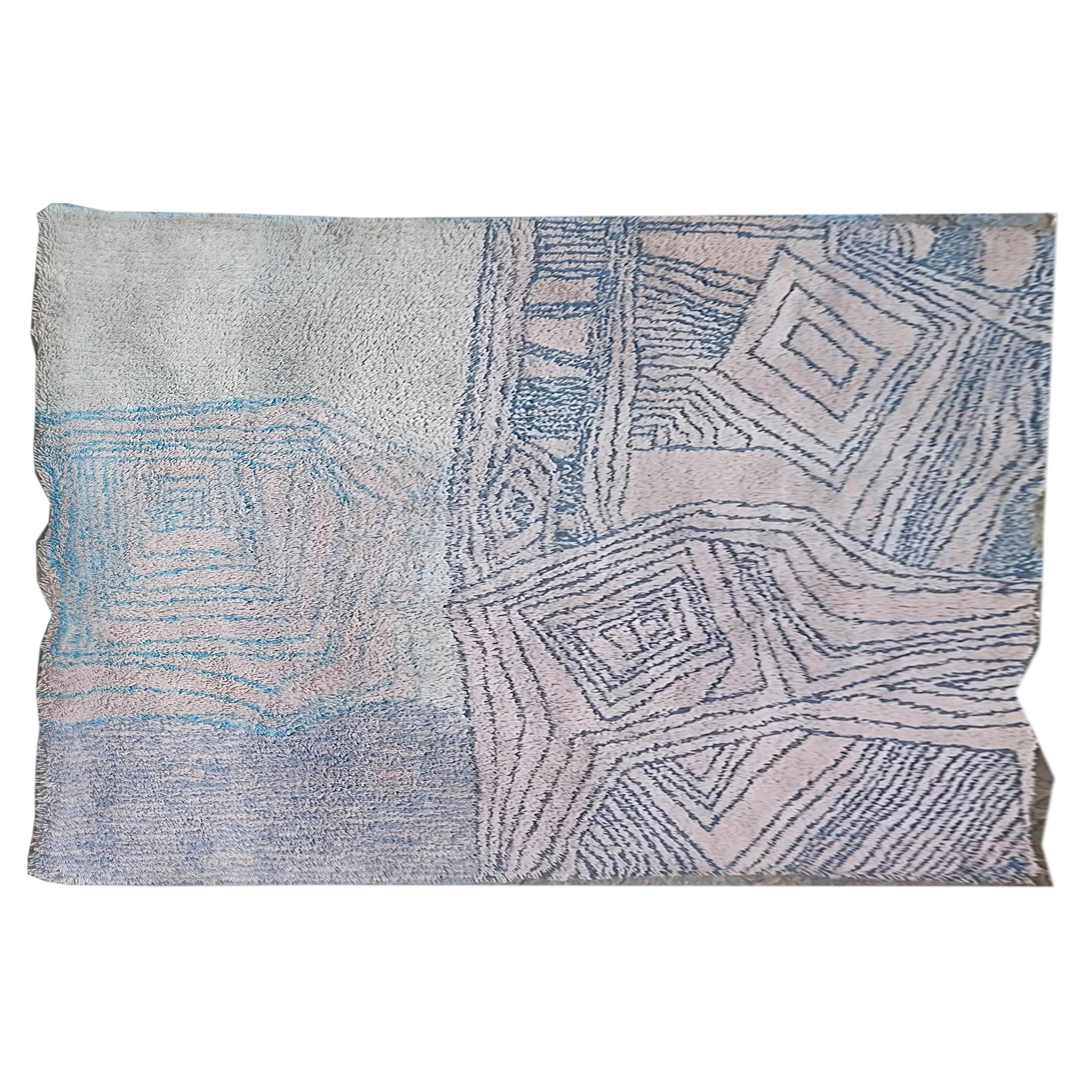 Rectangular Wool Rug with Optical Patterns, Italy, 1970s For Sale