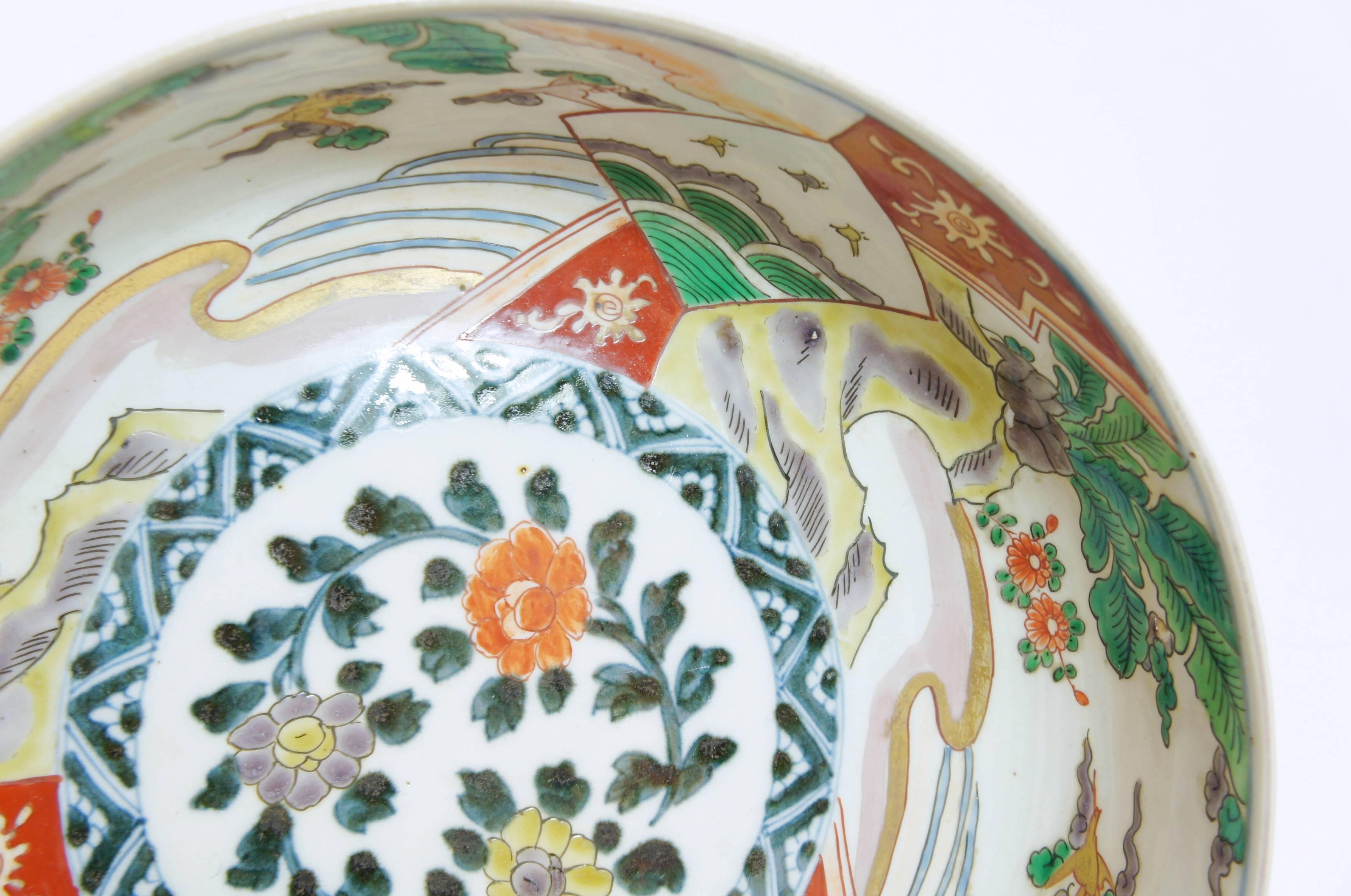 Japanese Colorful Landscape and Floral Motif on Ceramic Koimari Ware Bowl, 1800s In Good Condition In Paris, FR