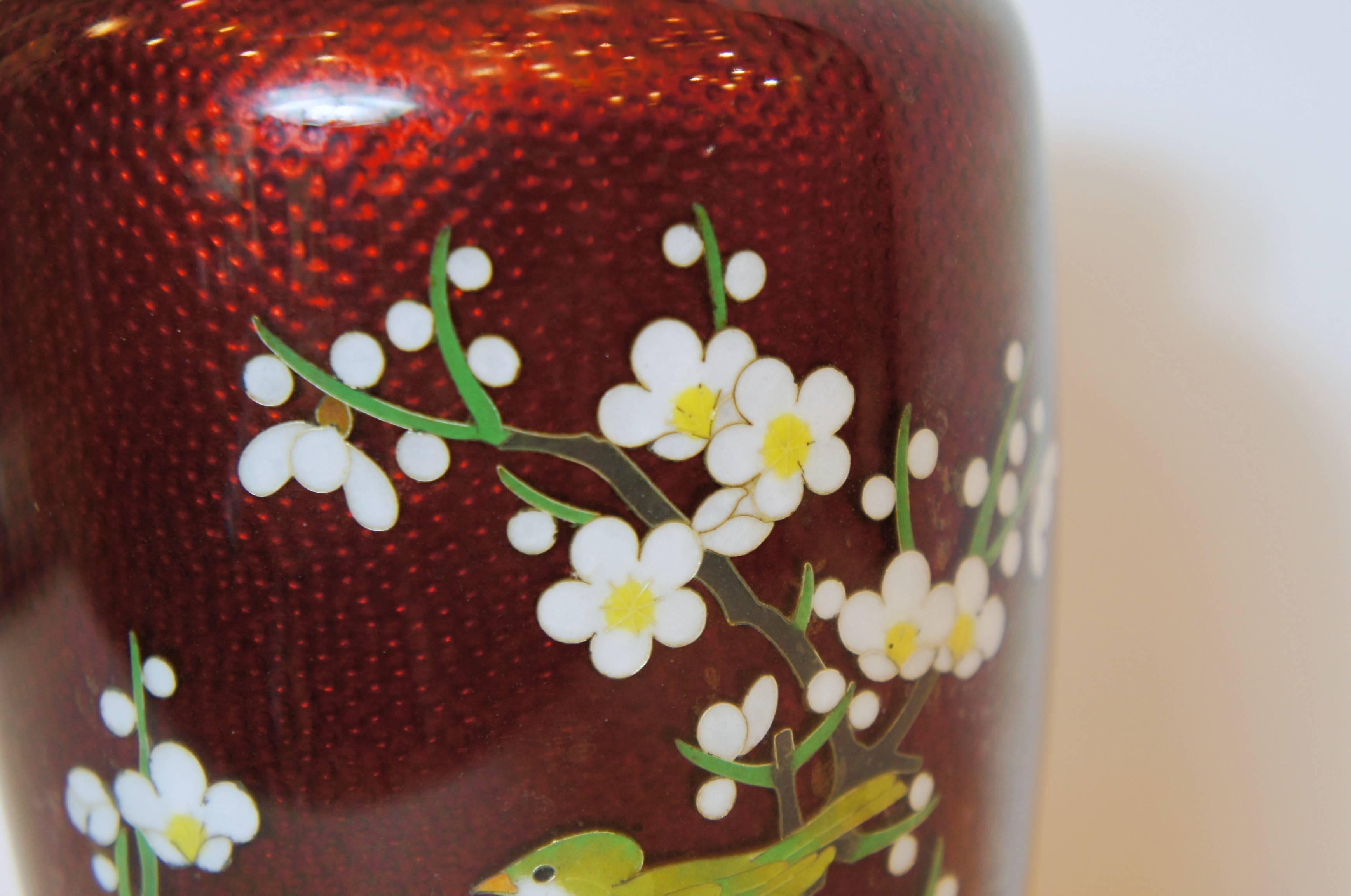 Cloissoné Japanese Flower and Bird Painting on Cloisonné Red Vase, 1950s For Sale