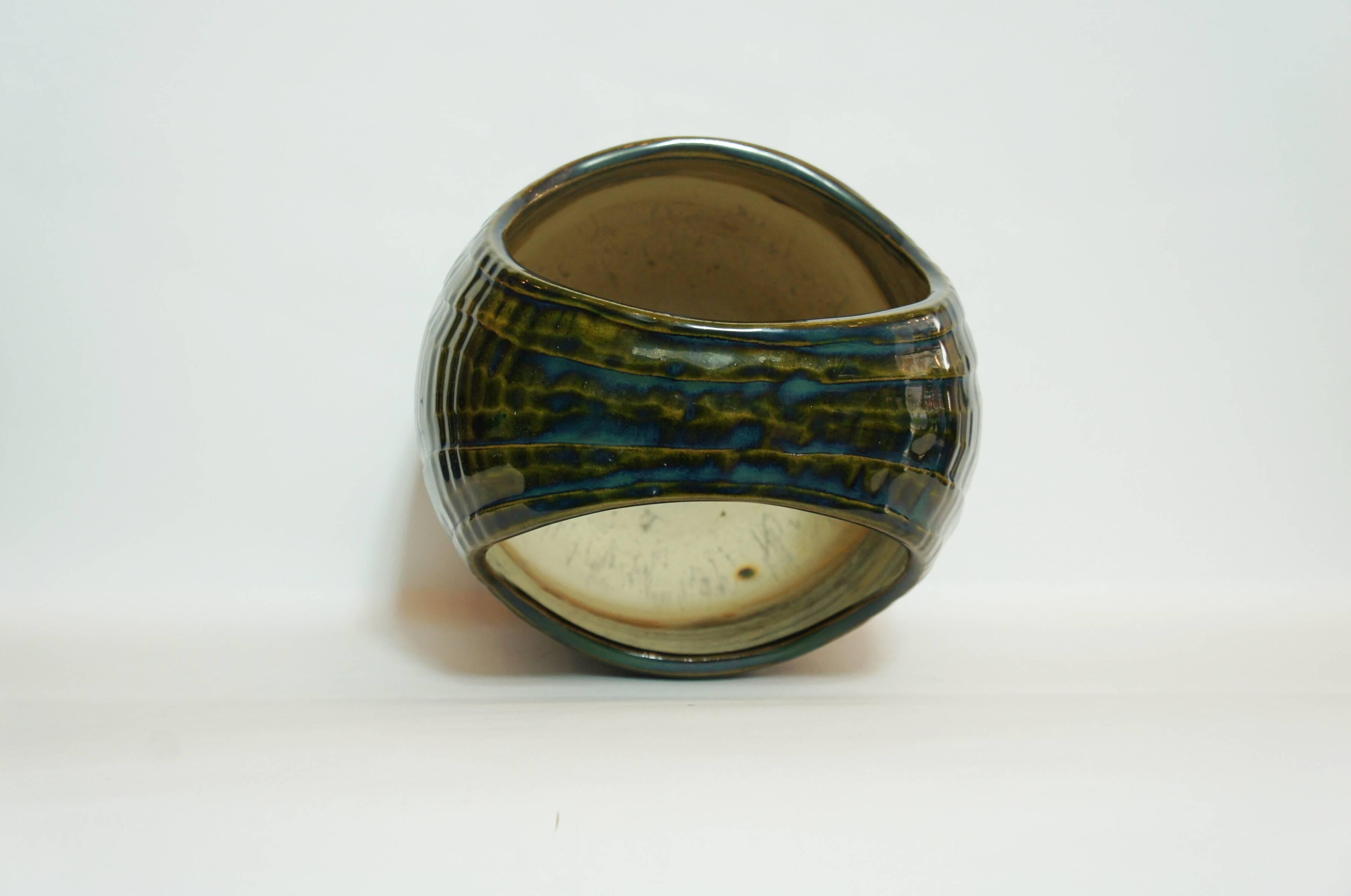 Japanese Dark Green Ceramic Oribe Ware Hibachi, 1930s For Sale 2