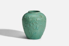 Nittsjö, Vase, grün glasiertes Steingut, Schweden, 1940er Jahre