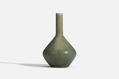 Carl-Harry Stålhane, Jarrón, Gres esmaltado verde, Rörstrand, Suecia, años 60