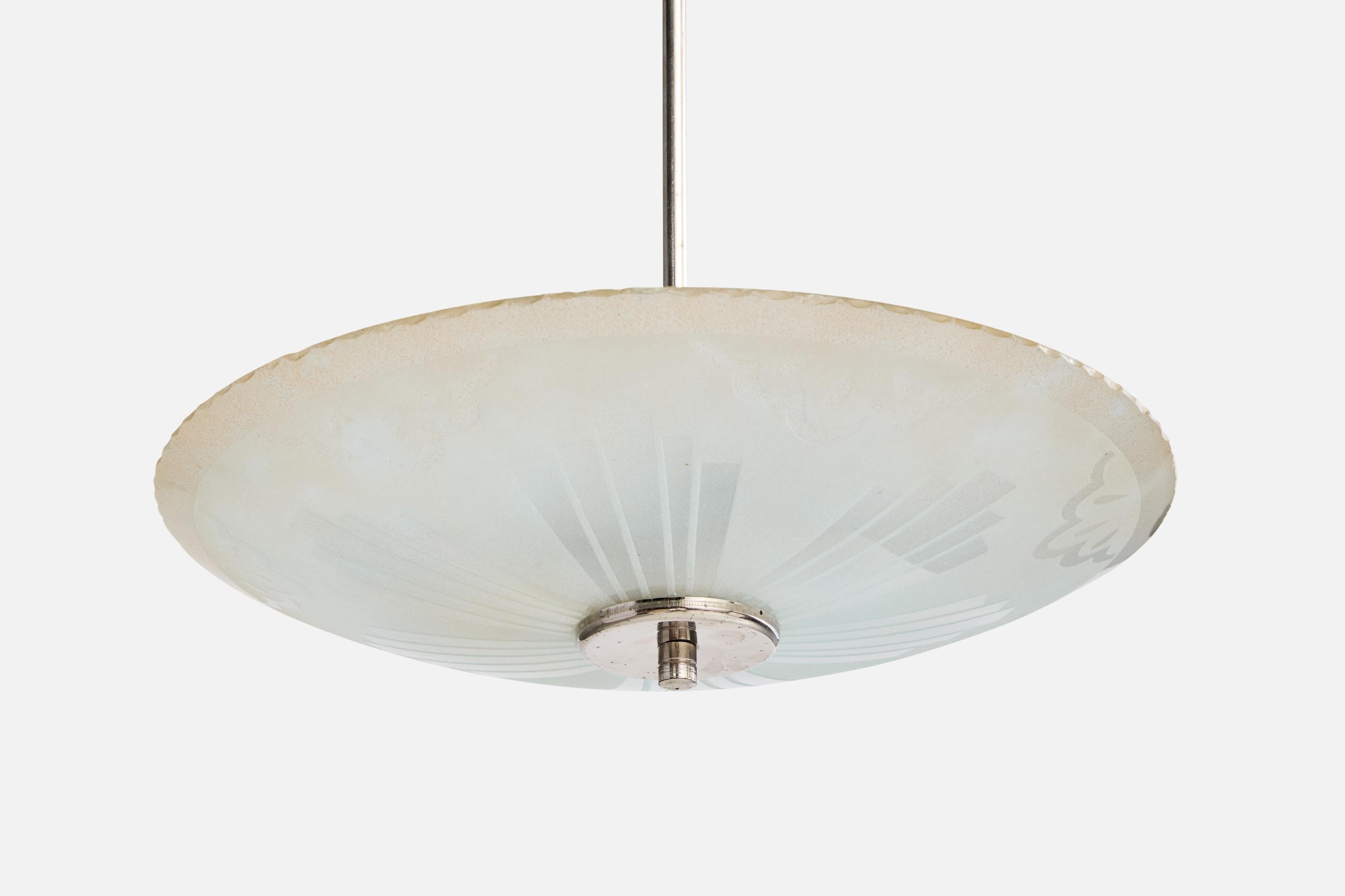 Designer svedese, lampada a sospensione, nichel, vetro, Svezia, anni '1930 In condizioni buone in vendita a High Point, NC