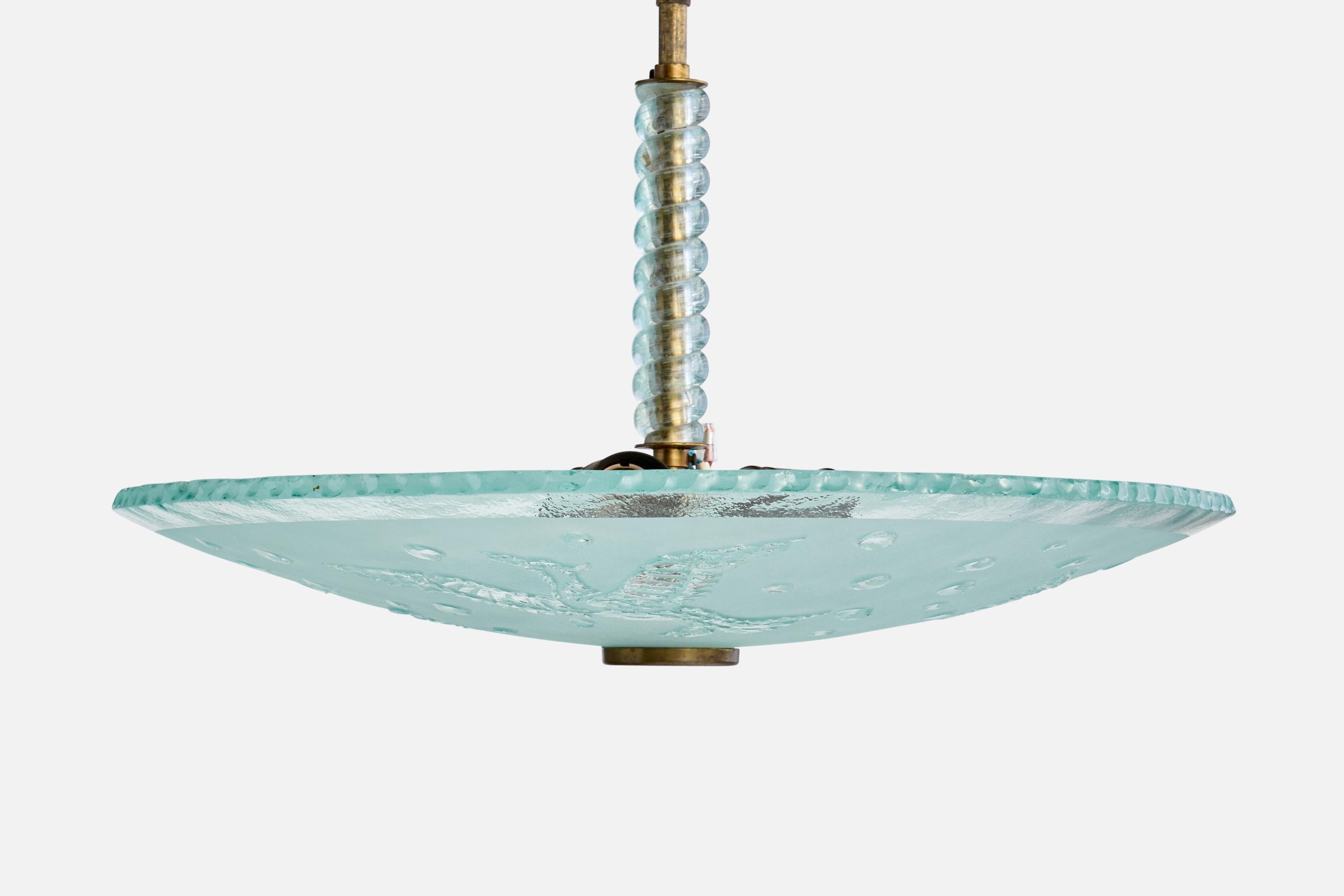 Designer svedese, lampada a sospensione, ottone, vetro, Svezia, anni '1940 In condizioni buone in vendita a High Point, NC
