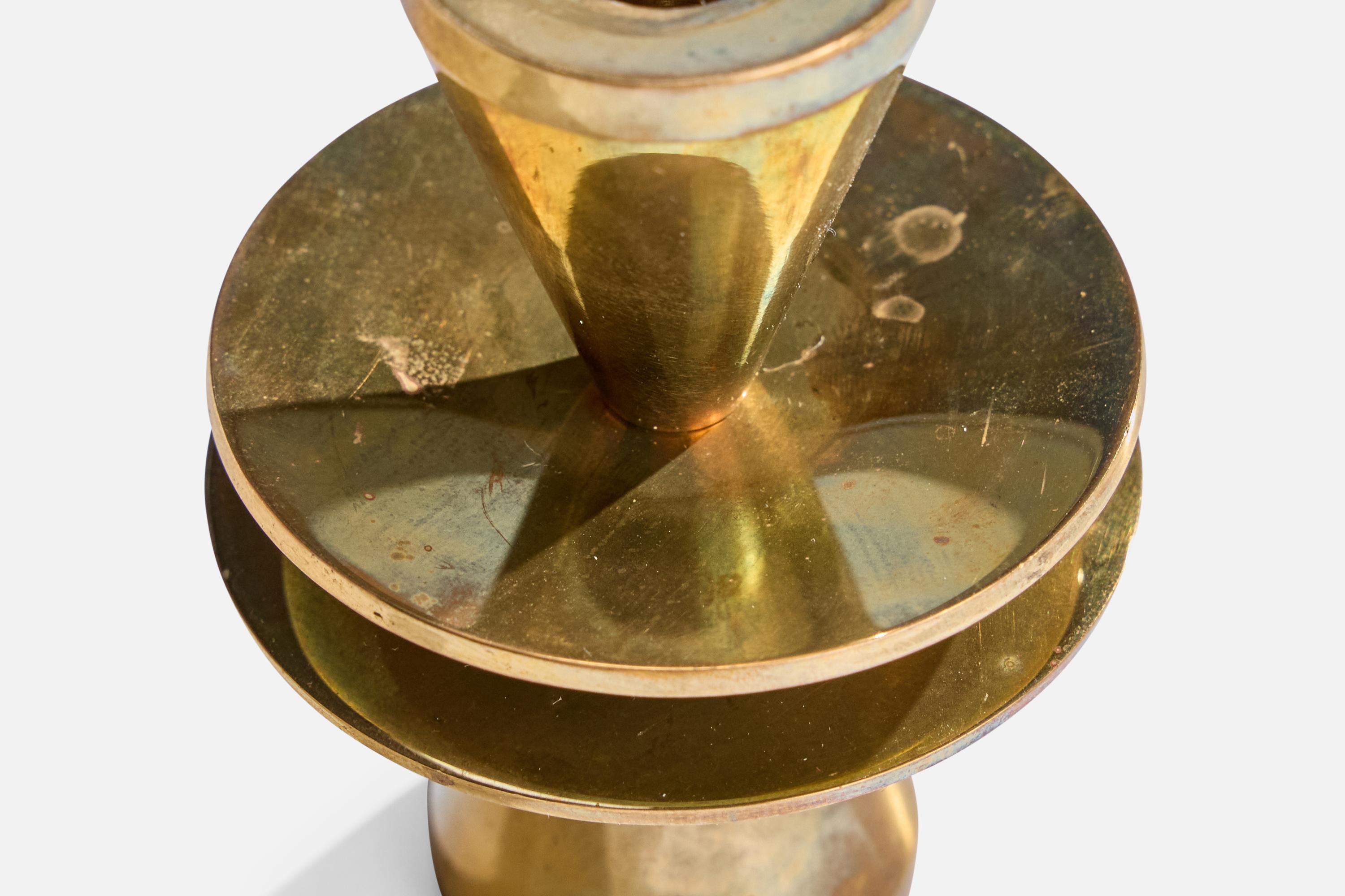 Designer svedese, Candelieri, Ottone, Svezia, anni '1950 in vendita 1