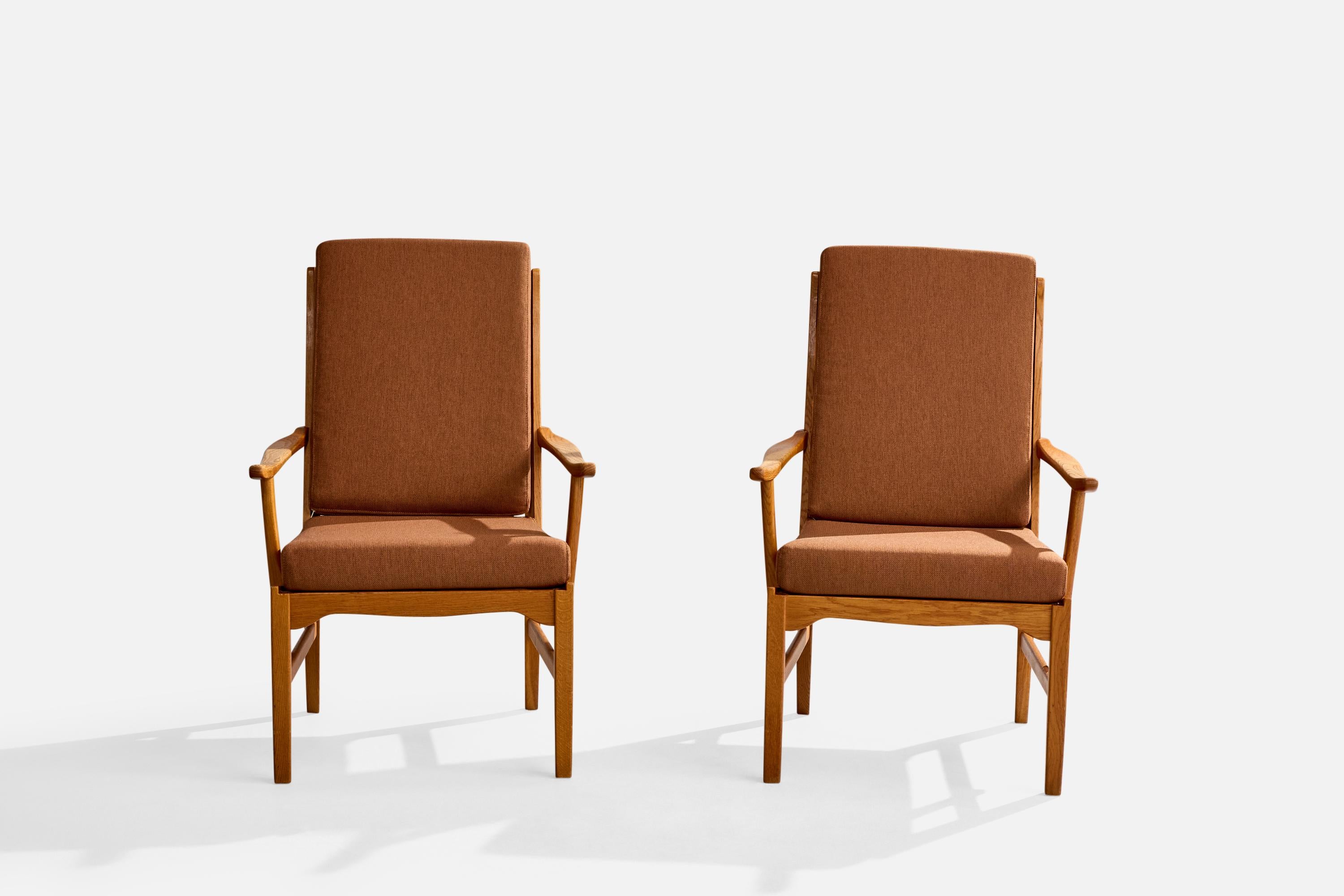 Suédois Carl Malmsten, chaises longues, pin, tissu, Suède, années 1950 en vente