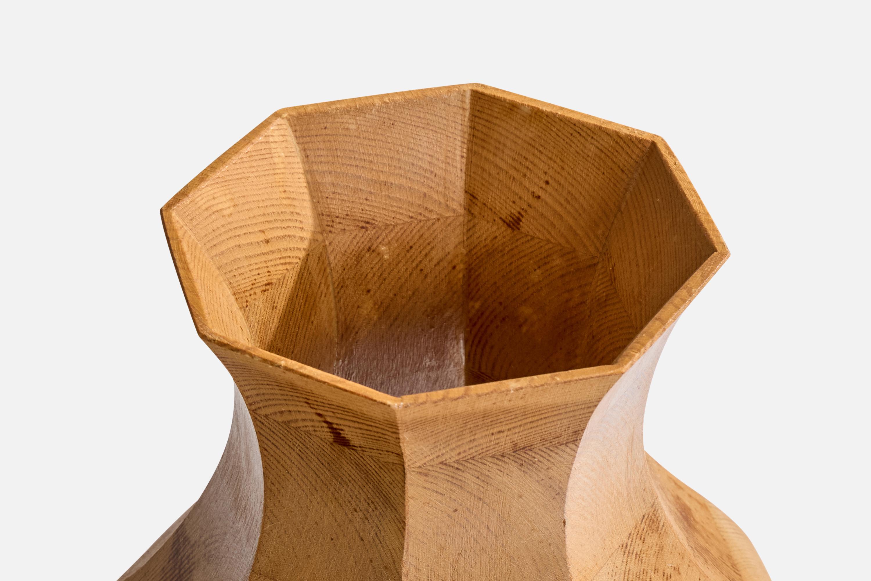 Late 20th Century Swedish Designer, Table Lamp, Pine, Sweden, 1970s For Sale