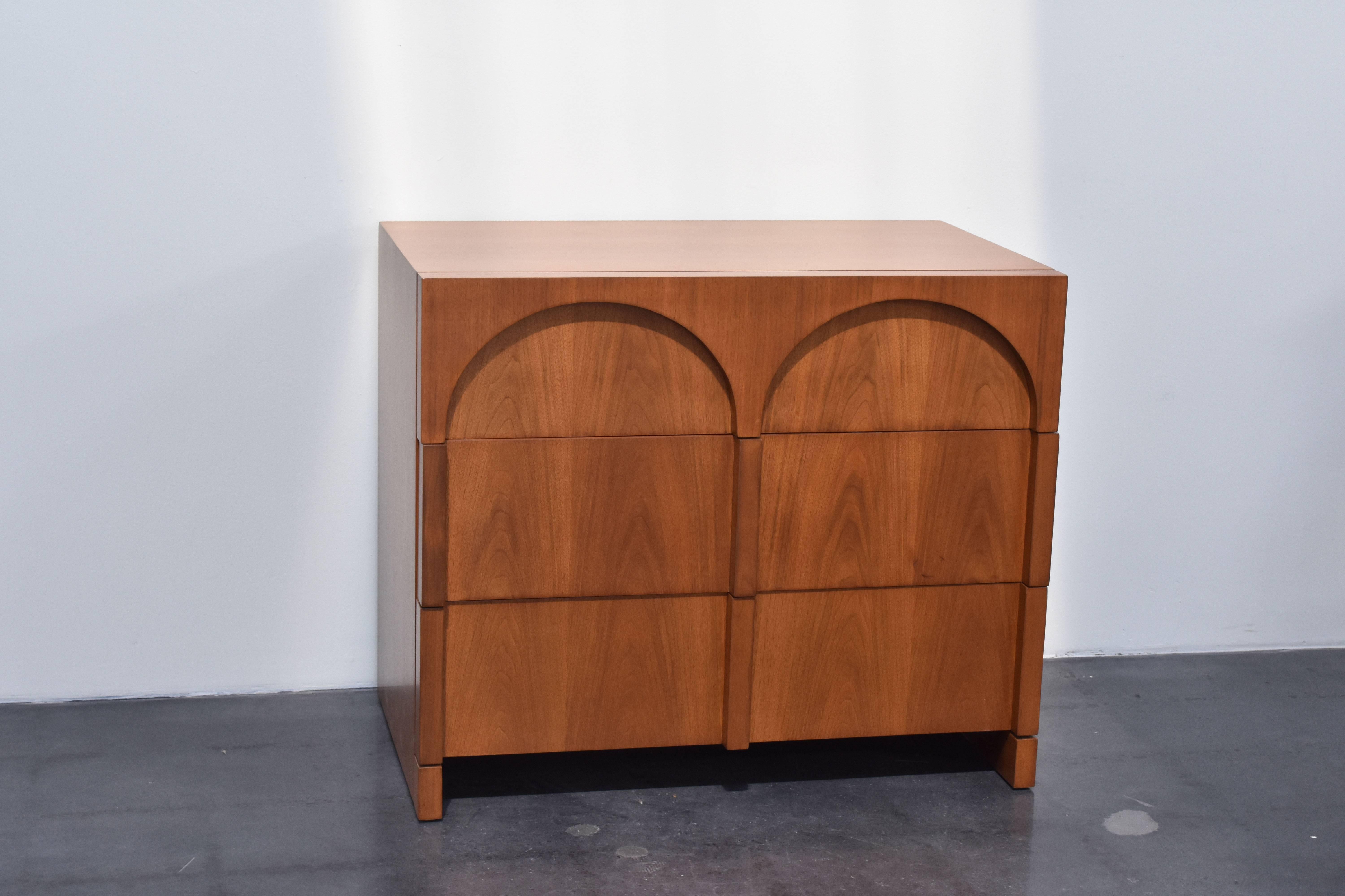 t.h. robsjohn-gibbings colosseum cabinet