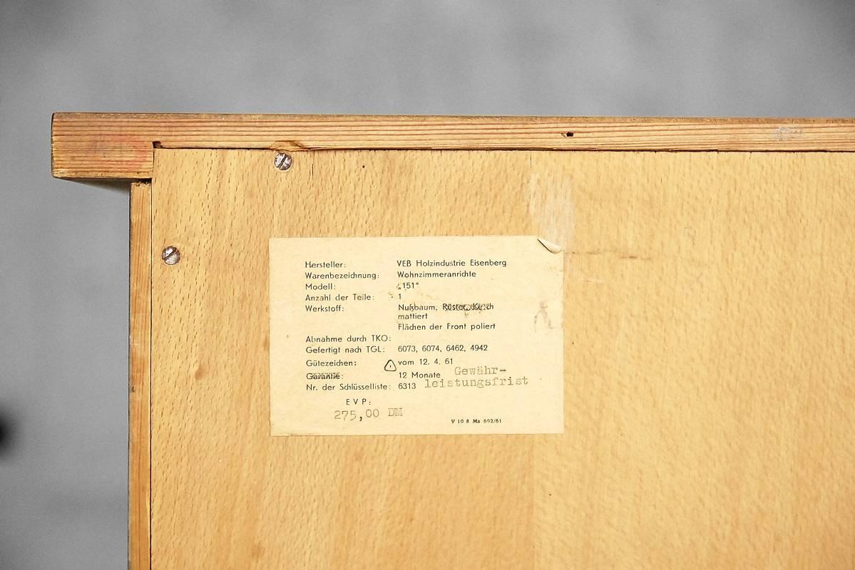 Model 151 Walnut Cabinet from VEB Holzindustrie Eisenberg, 1961 2