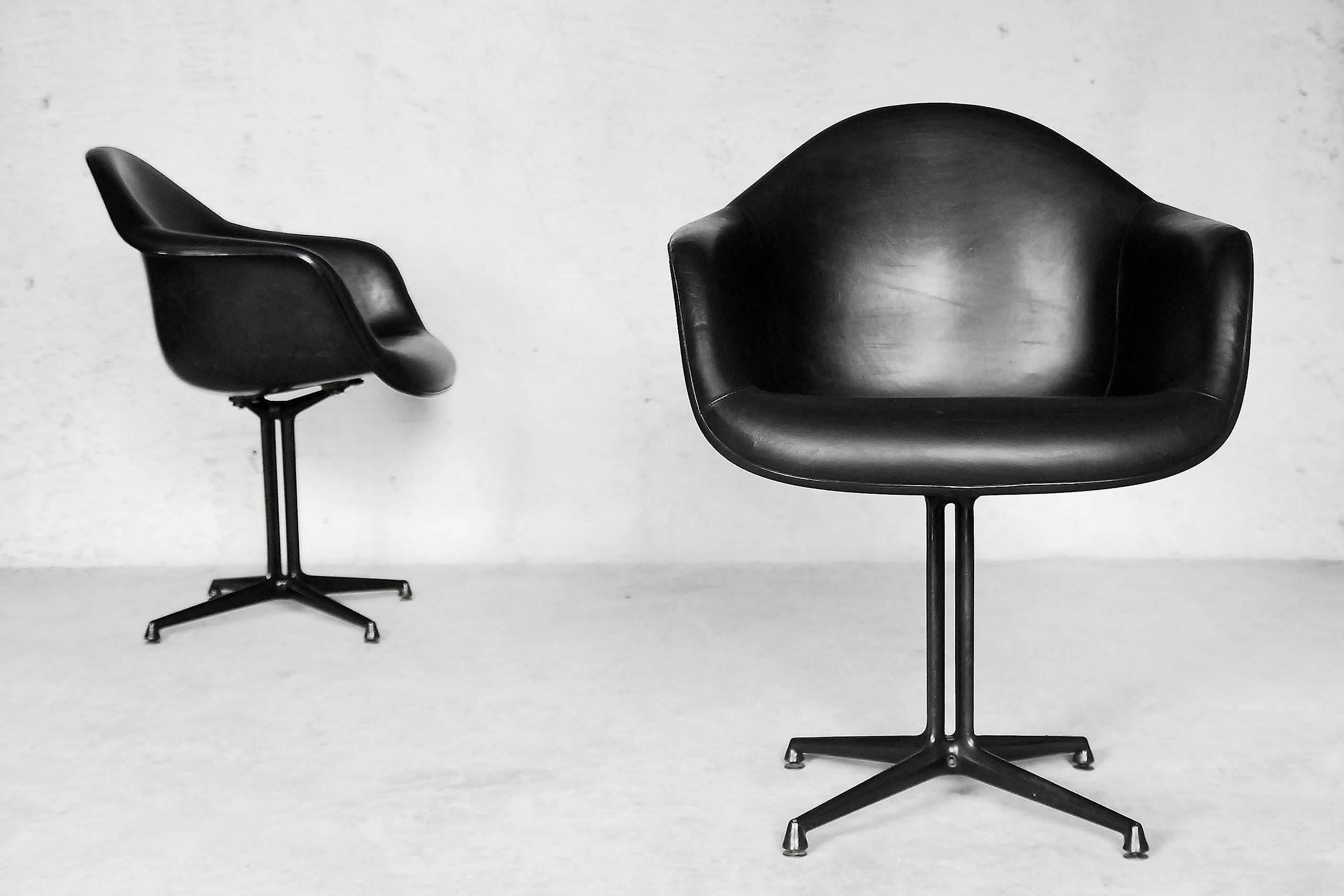 Mid-Century Modern La Fonda Chairs by Charles & Ray Eames for Herman Miller, 1960s, Set of Two For Sale