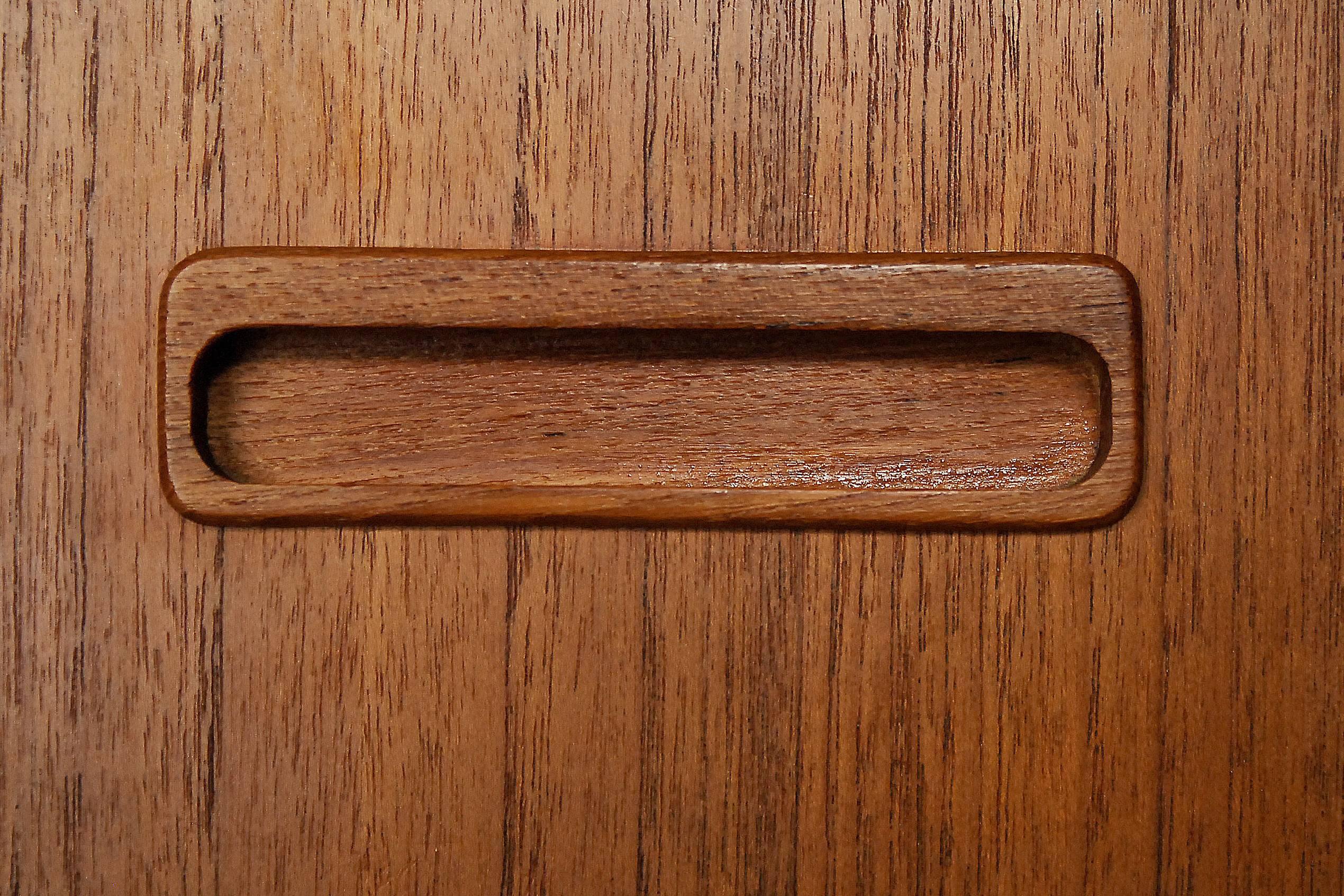 Veneer Danish Teak Cabinet by Borge Seindal for Westergaard Møbelfabrik, 1968