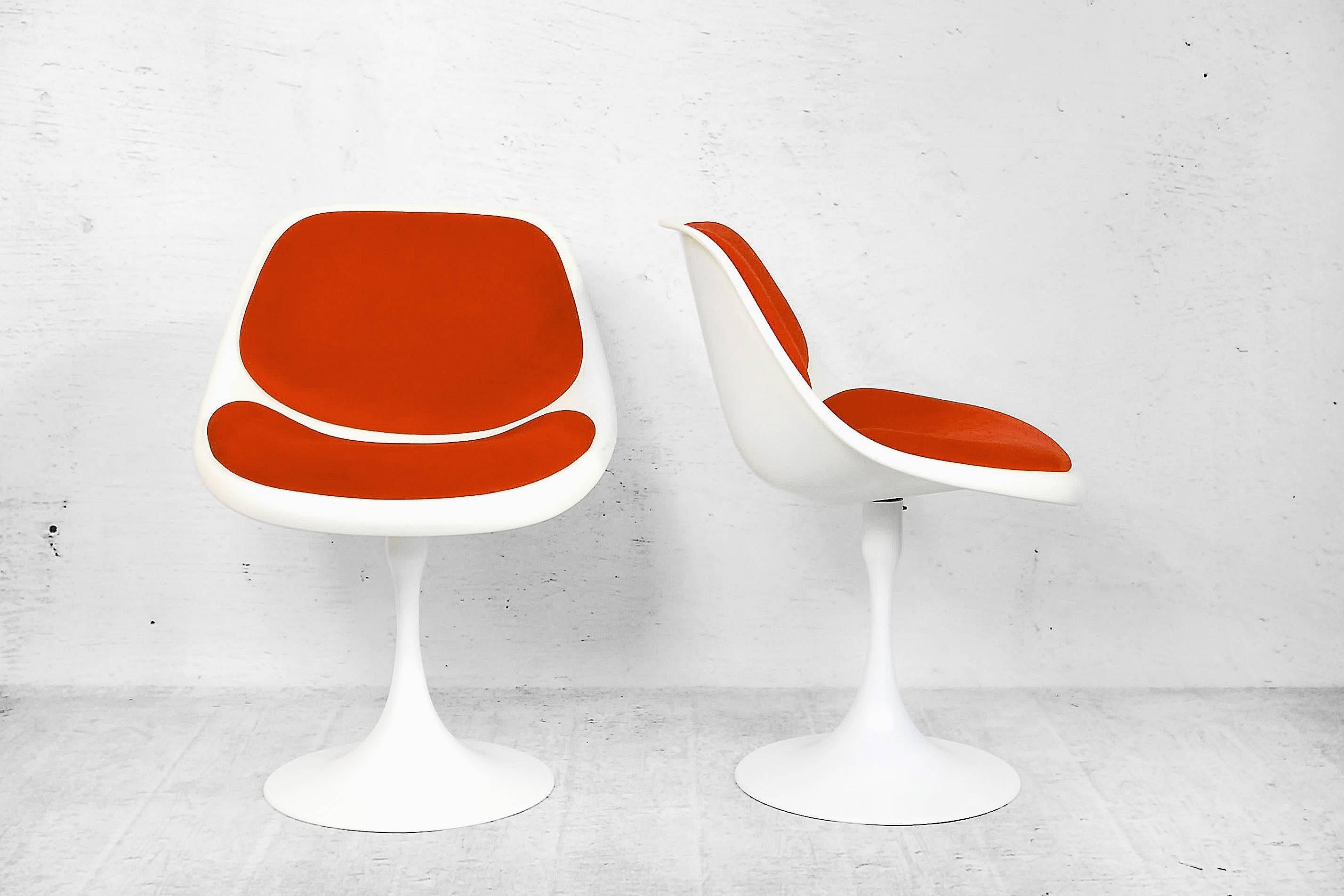 Space Age Swivel Fiberglass Tulip Chairs, 1970s, Set of Two