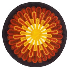 Pretty vintage hand knotted French Cogolin round rug