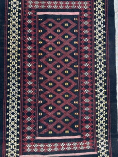 Pretty vintage Moroccan Berber tribal kilim