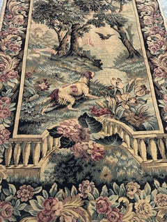 Grazioso pannello antico in tessuto jacquard in stile Aubusson francese, con motivo "paesaggio, cane"