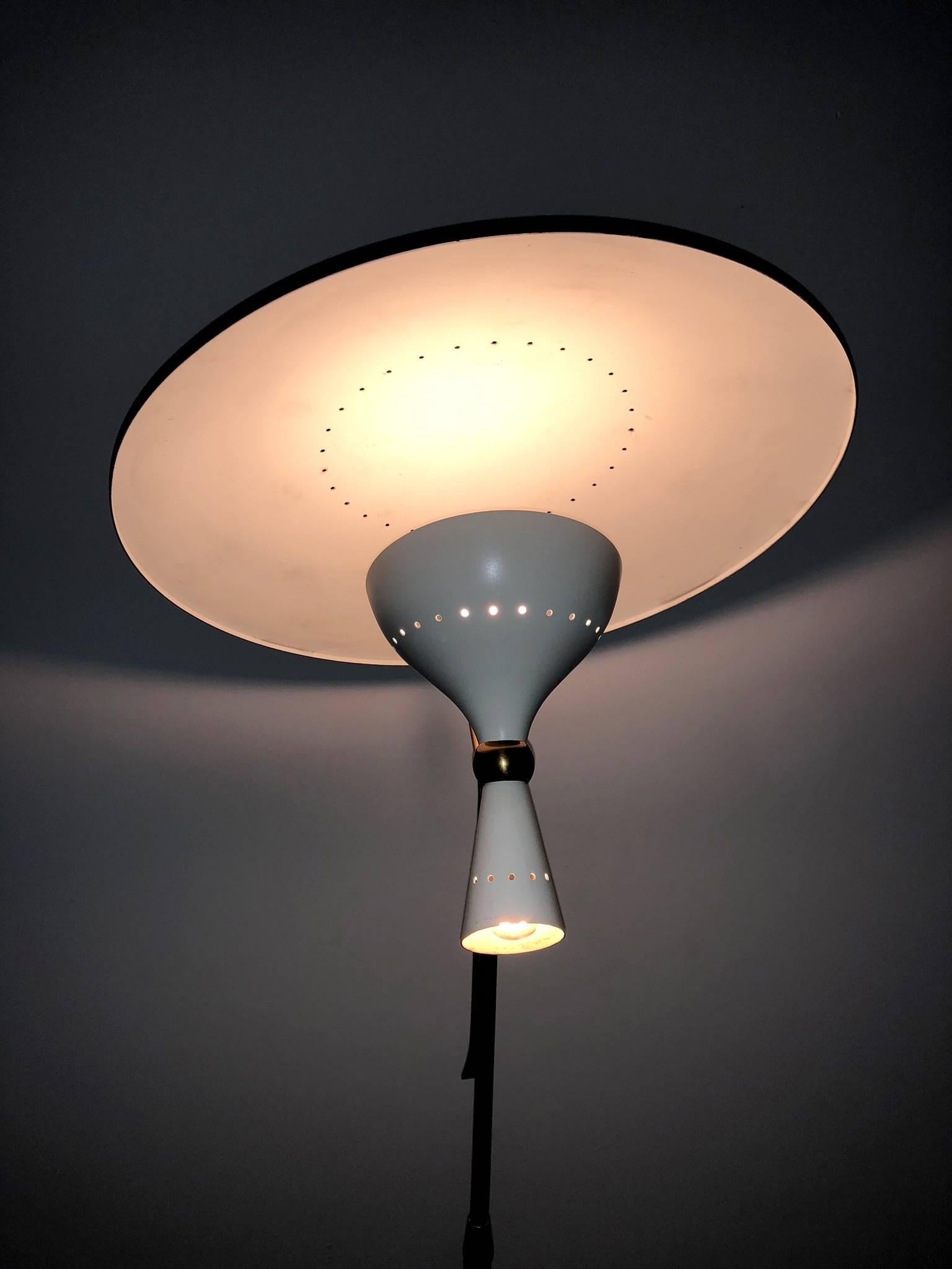 Mid-20th Century Vintage Italian Floor Lamp by Lumen