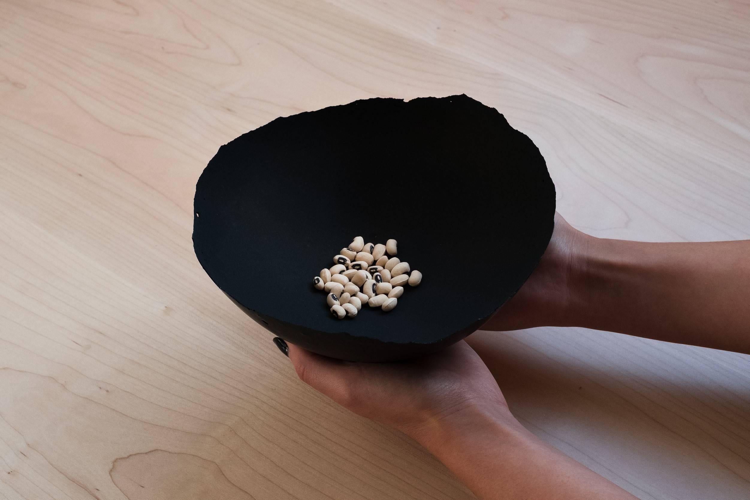 Handmade Cast Concrete Bowl in Black by Umé Studio 1