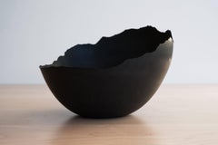 Cuenco de hormigón fundido hecho a mano en negro por UMÉ Studio, set de seis