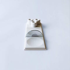 Salle de Bain - S - Handmade Cast Concrete Tray in White by UMÉ Studio