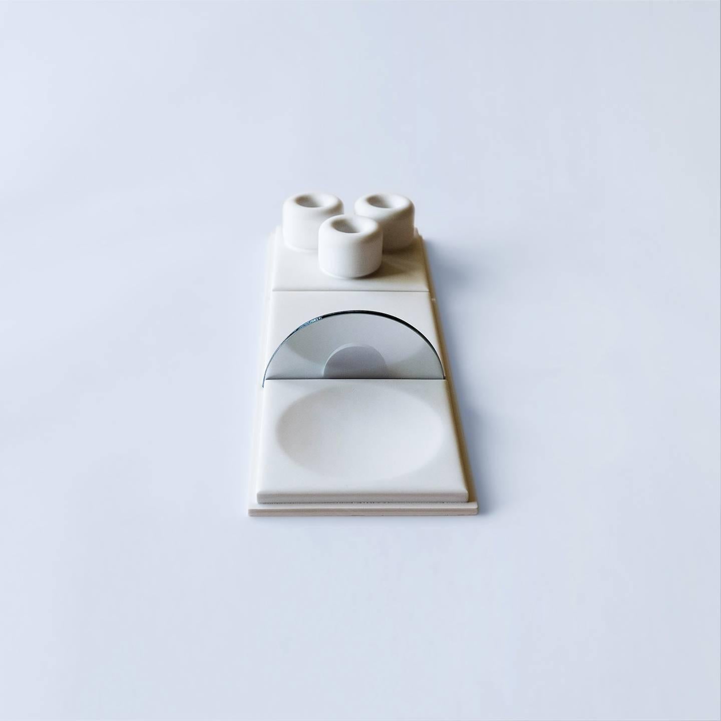 American Salle de Bain, Set of Three, Handmade Cast Concrete Tray in White by UMÉ Studio For Sale
